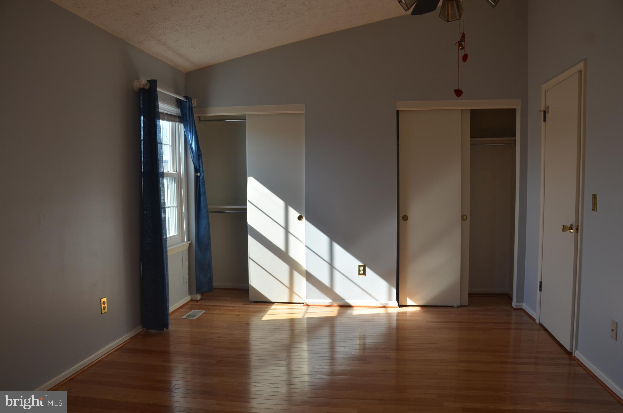 SINGLETONS GROVE - Residential