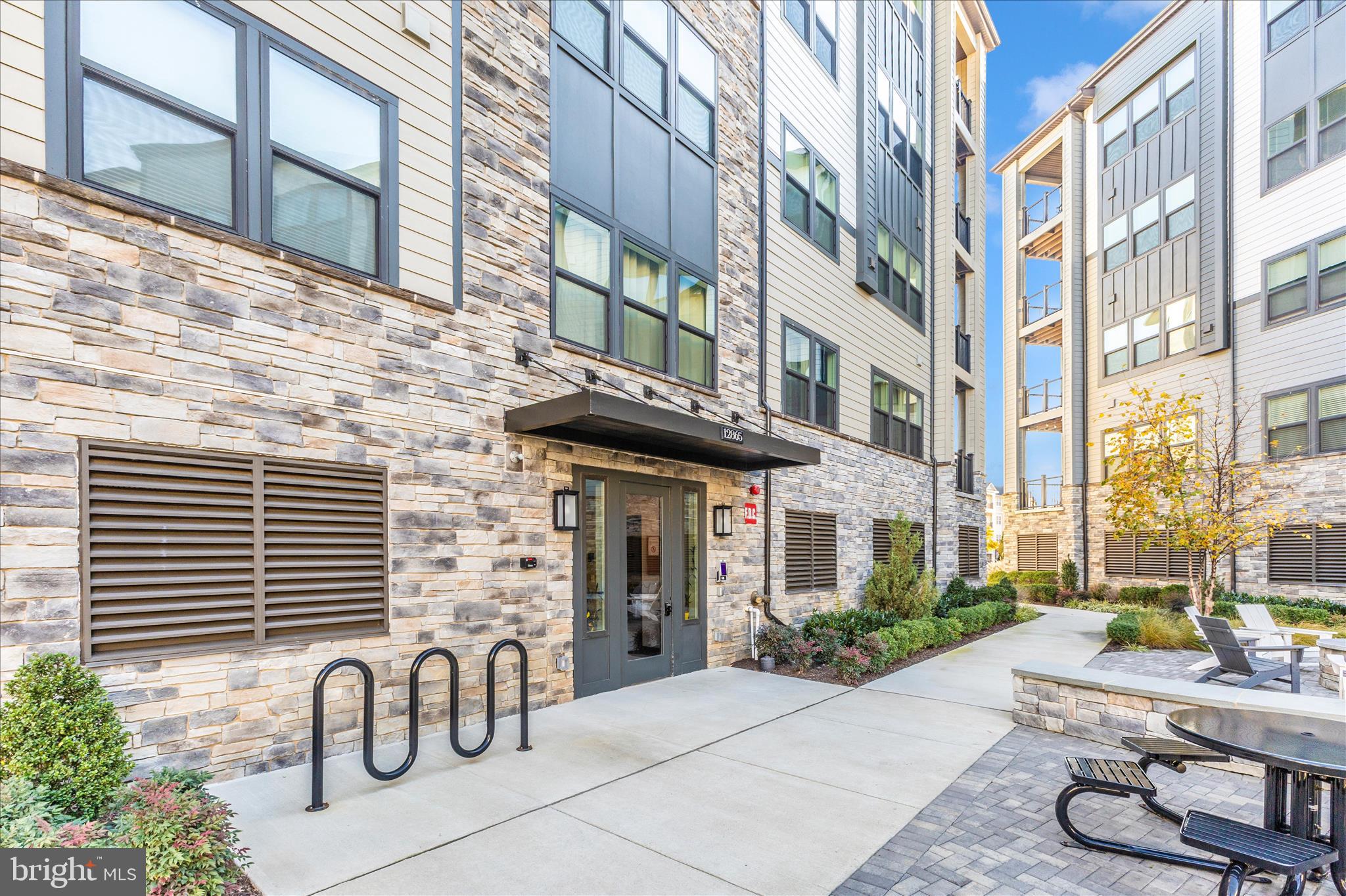 12865 MOSAIC PARK WAY 3J