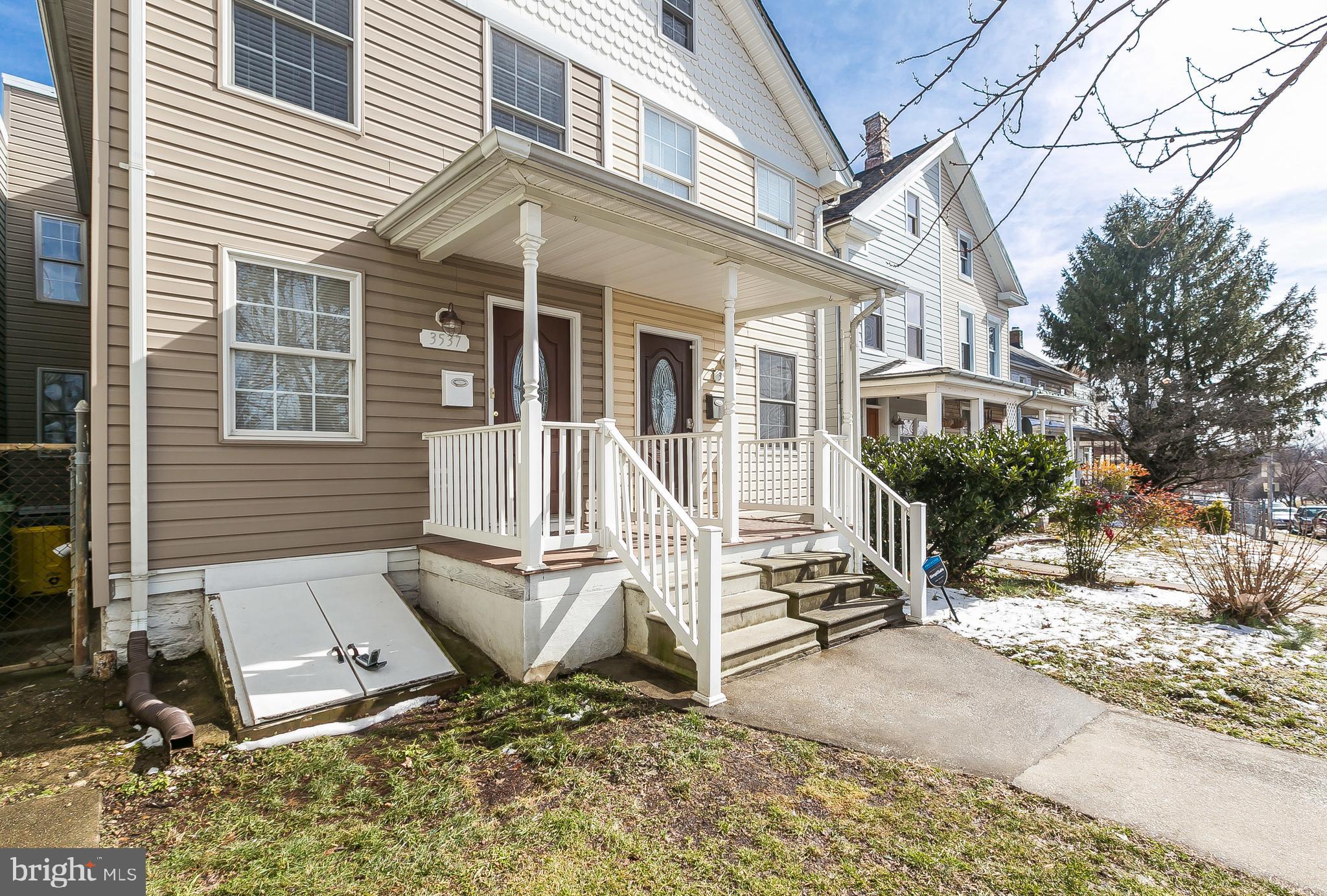 HAMPDEN HISTORIC DISTRICT - Residential