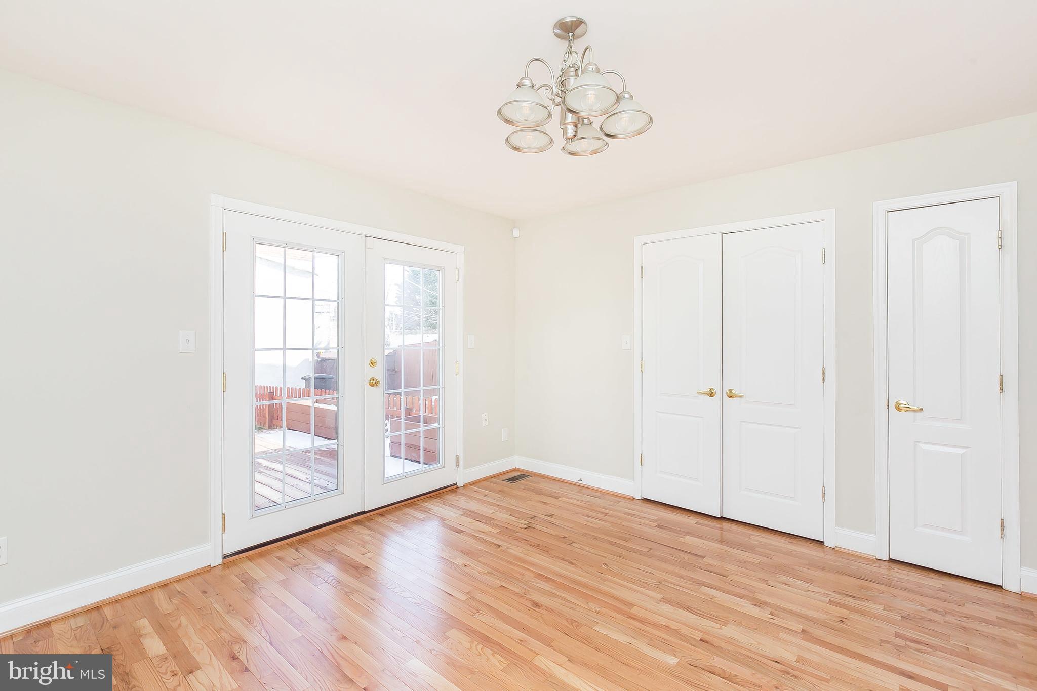 HAMPDEN HISTORIC DISTRICT - Residential