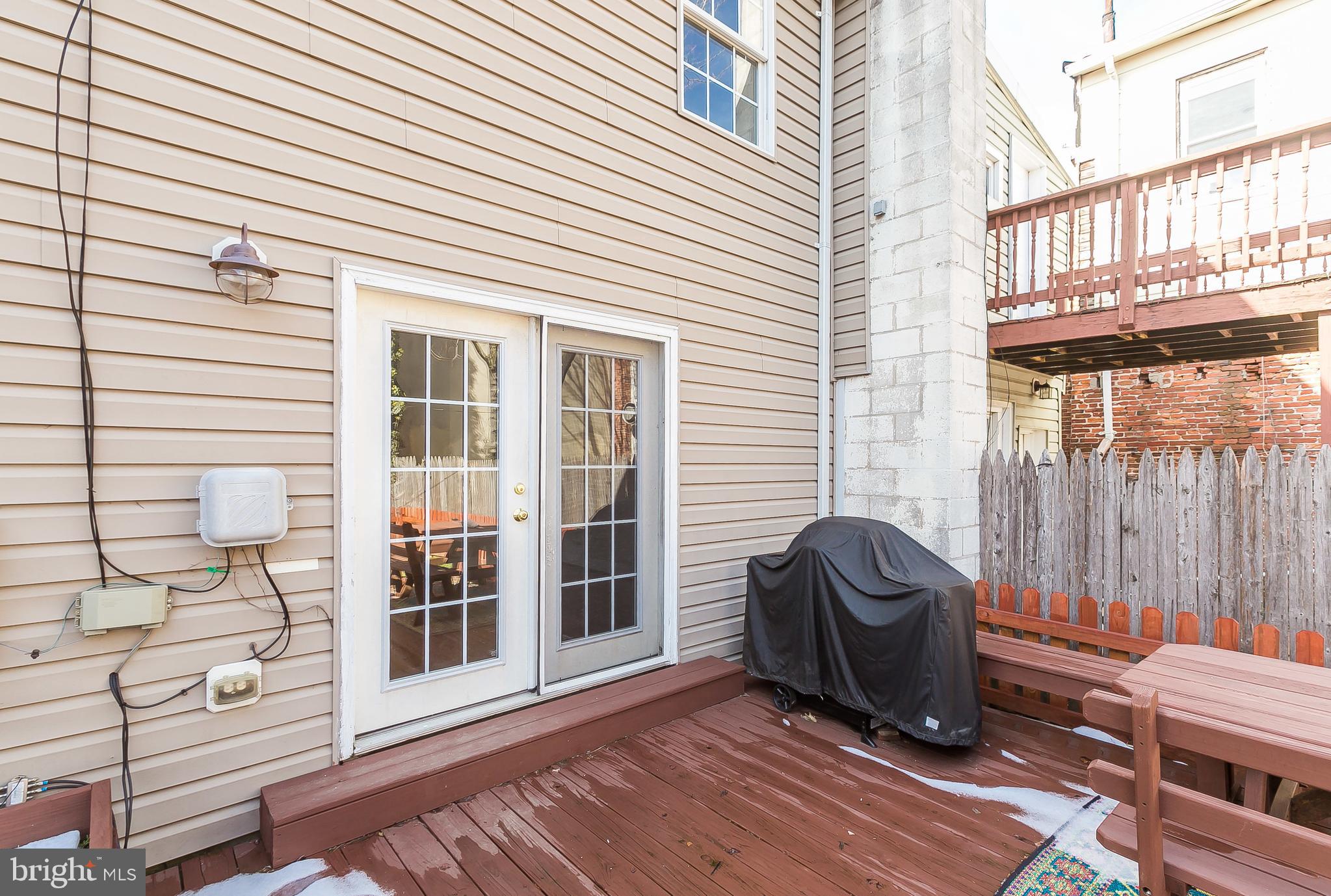 HAMPDEN HISTORIC DISTRICT - Residential