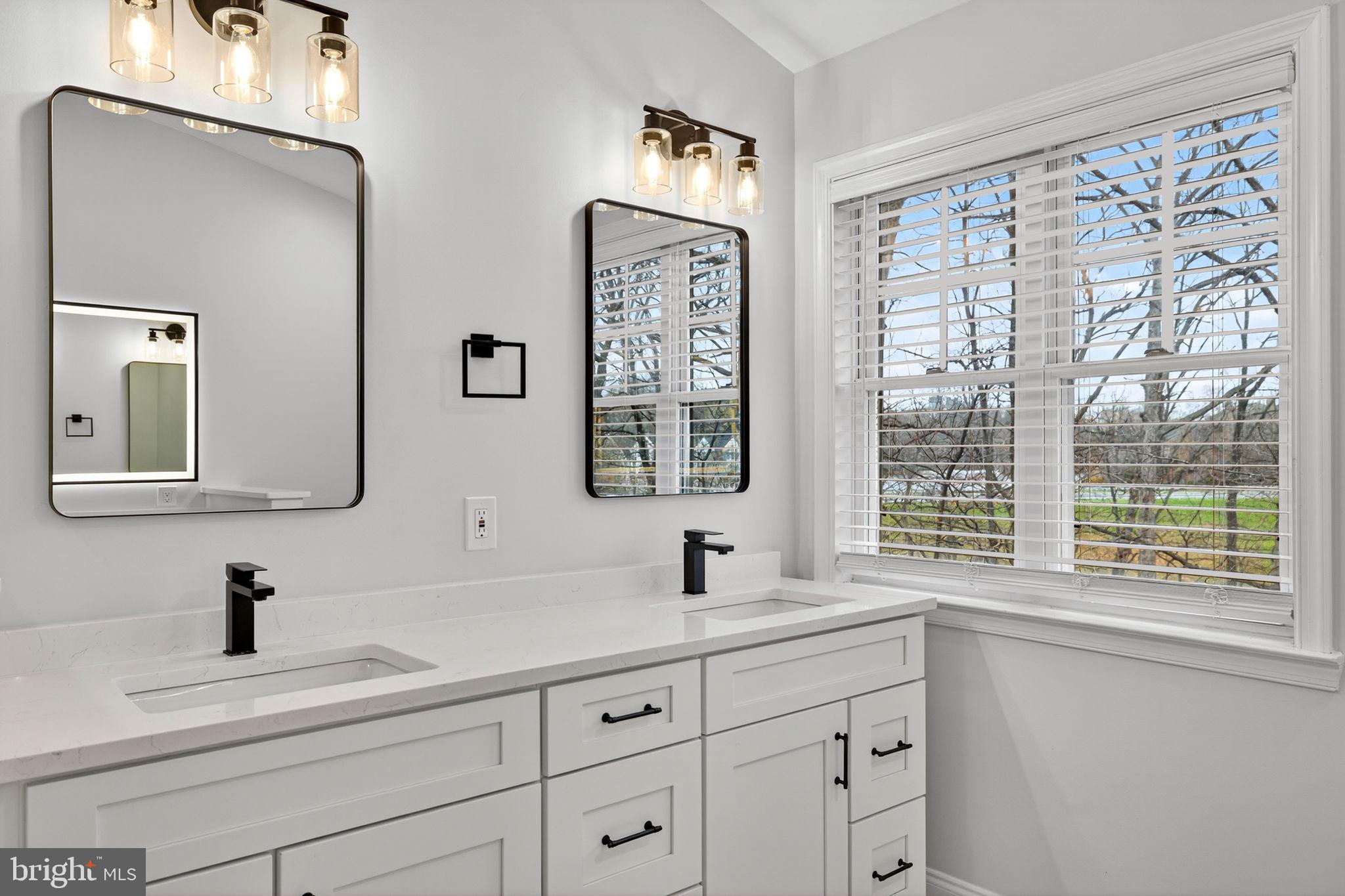 BRENTON COVE - Residential