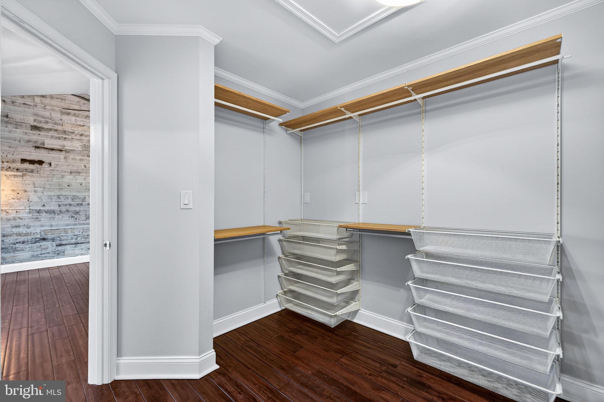 BRENTON COVE - Residential