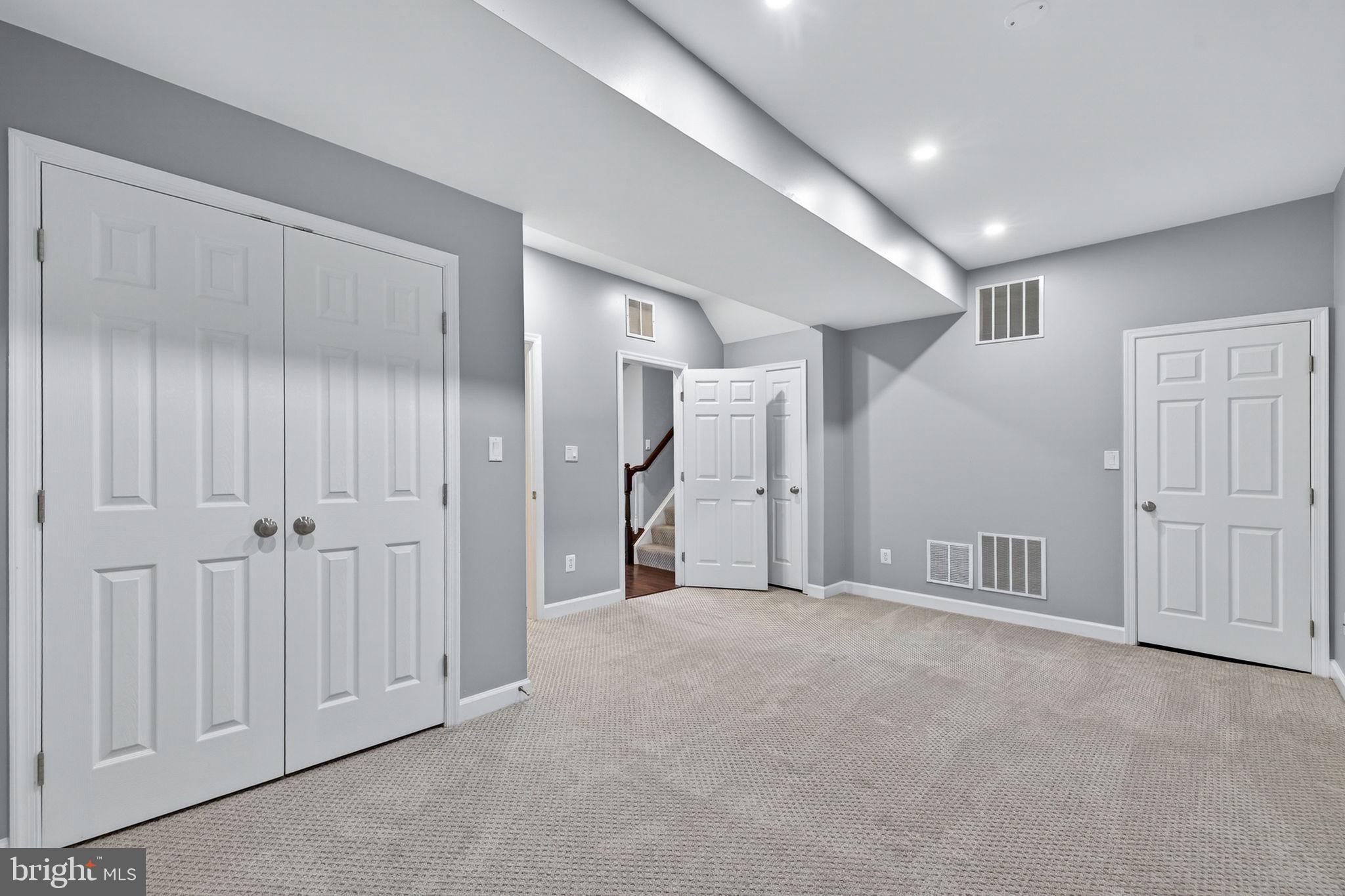 BRENTON COVE - Residential