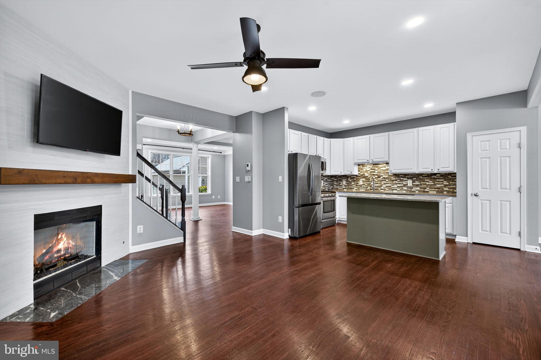 BRENTON COVE - Residential