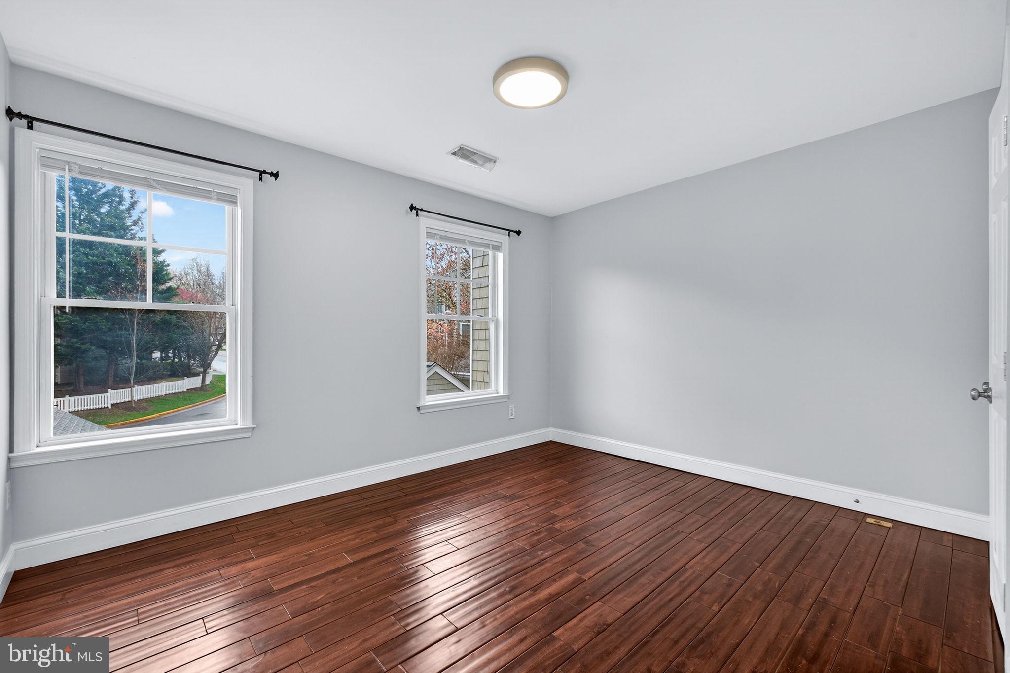 BRENTON COVE - Residential