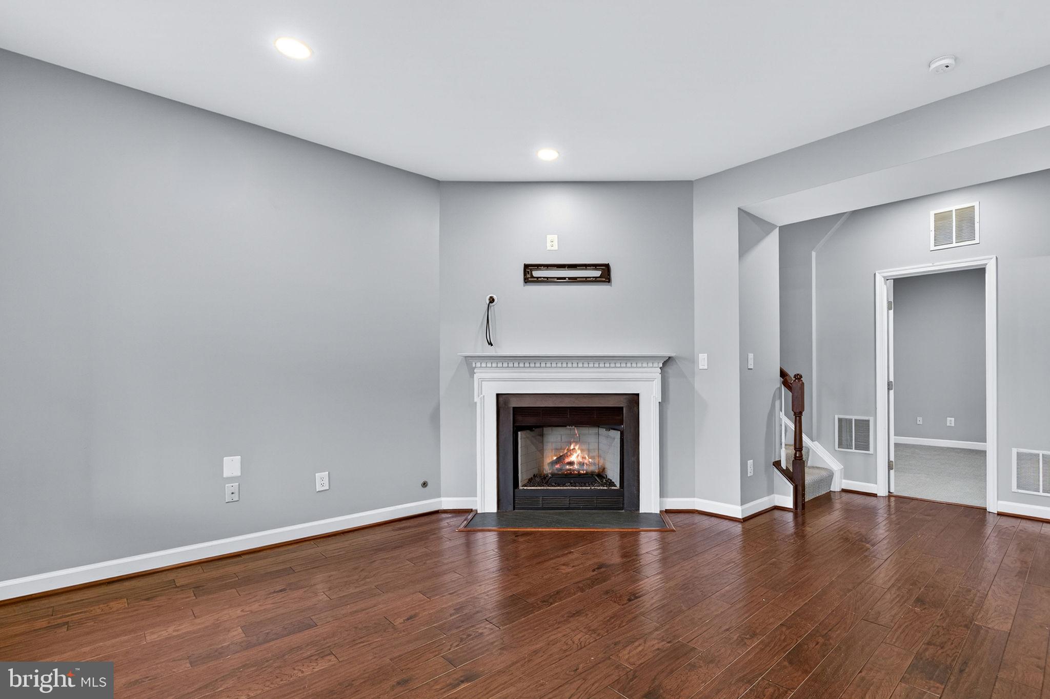 BRENTON COVE - Residential