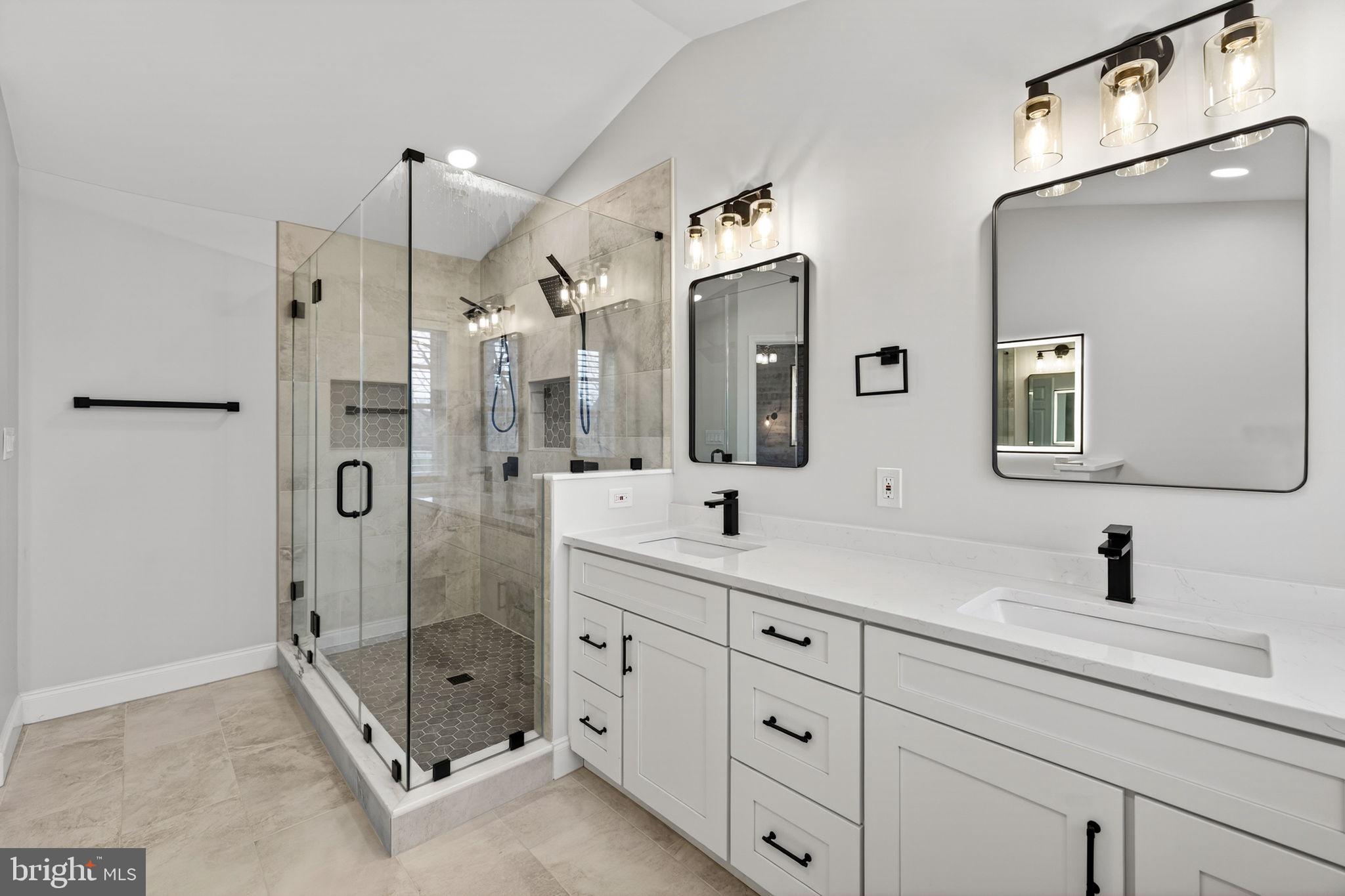 BRENTON COVE - Residential