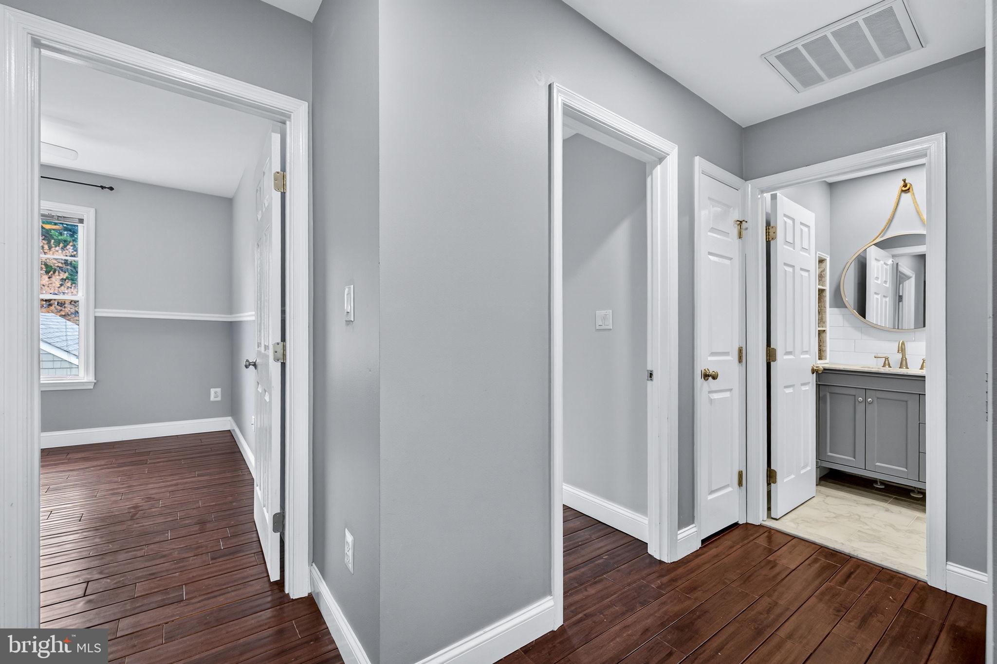 BRENTON COVE - Residential