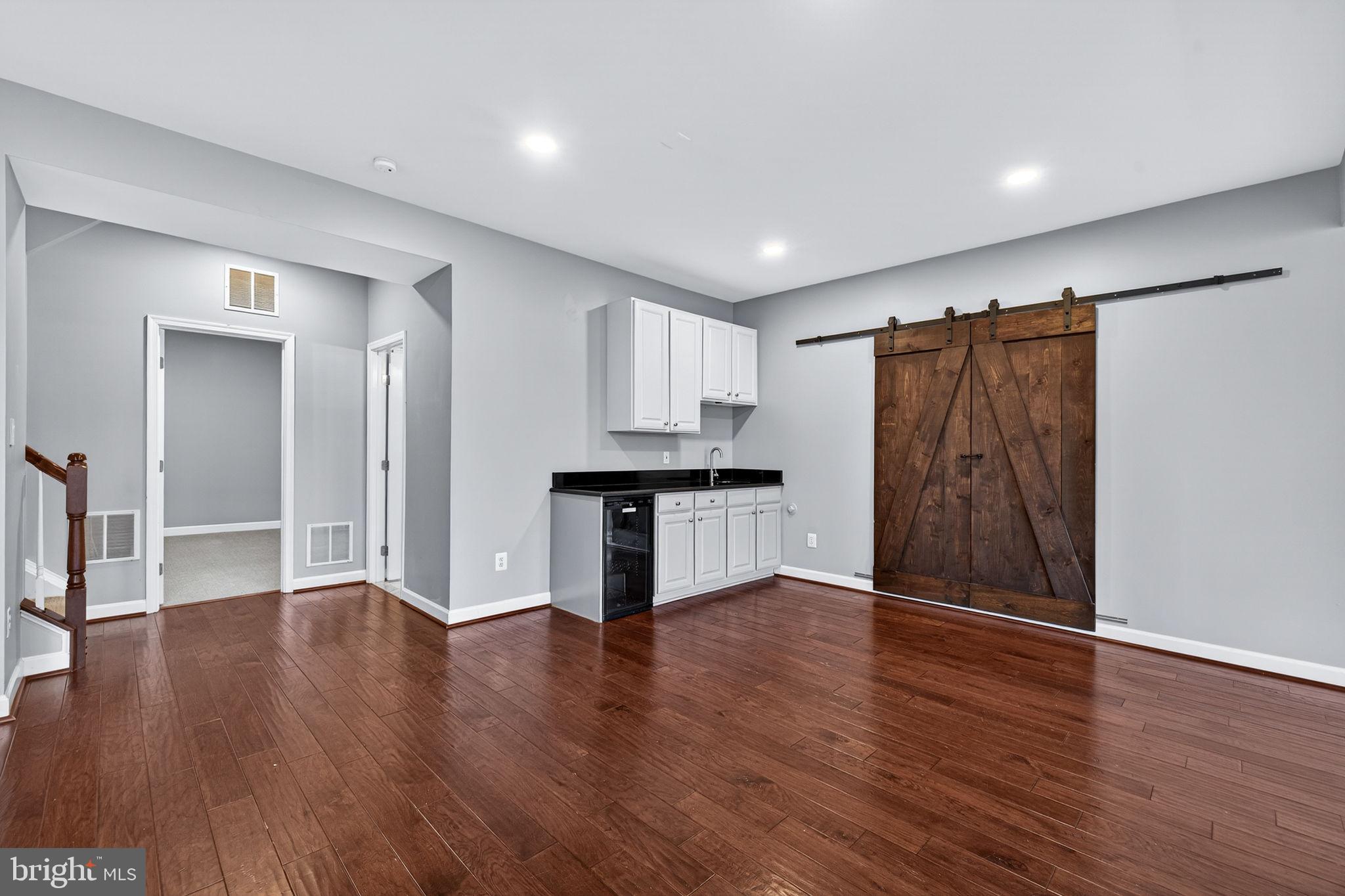 BRENTON COVE - Residential