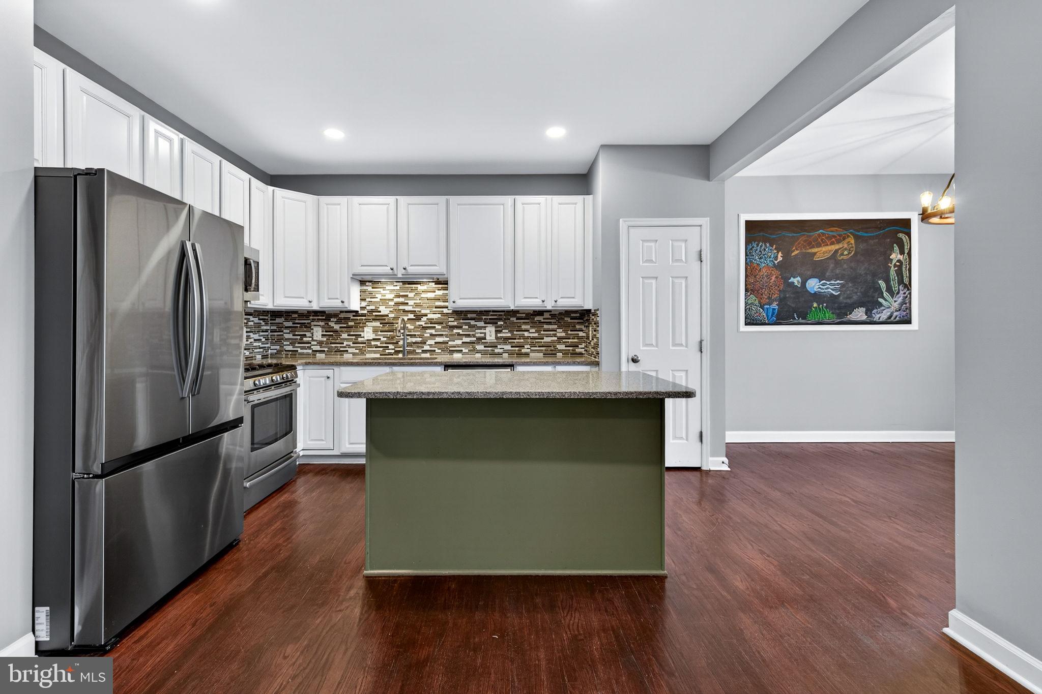 BRENTON COVE - Residential