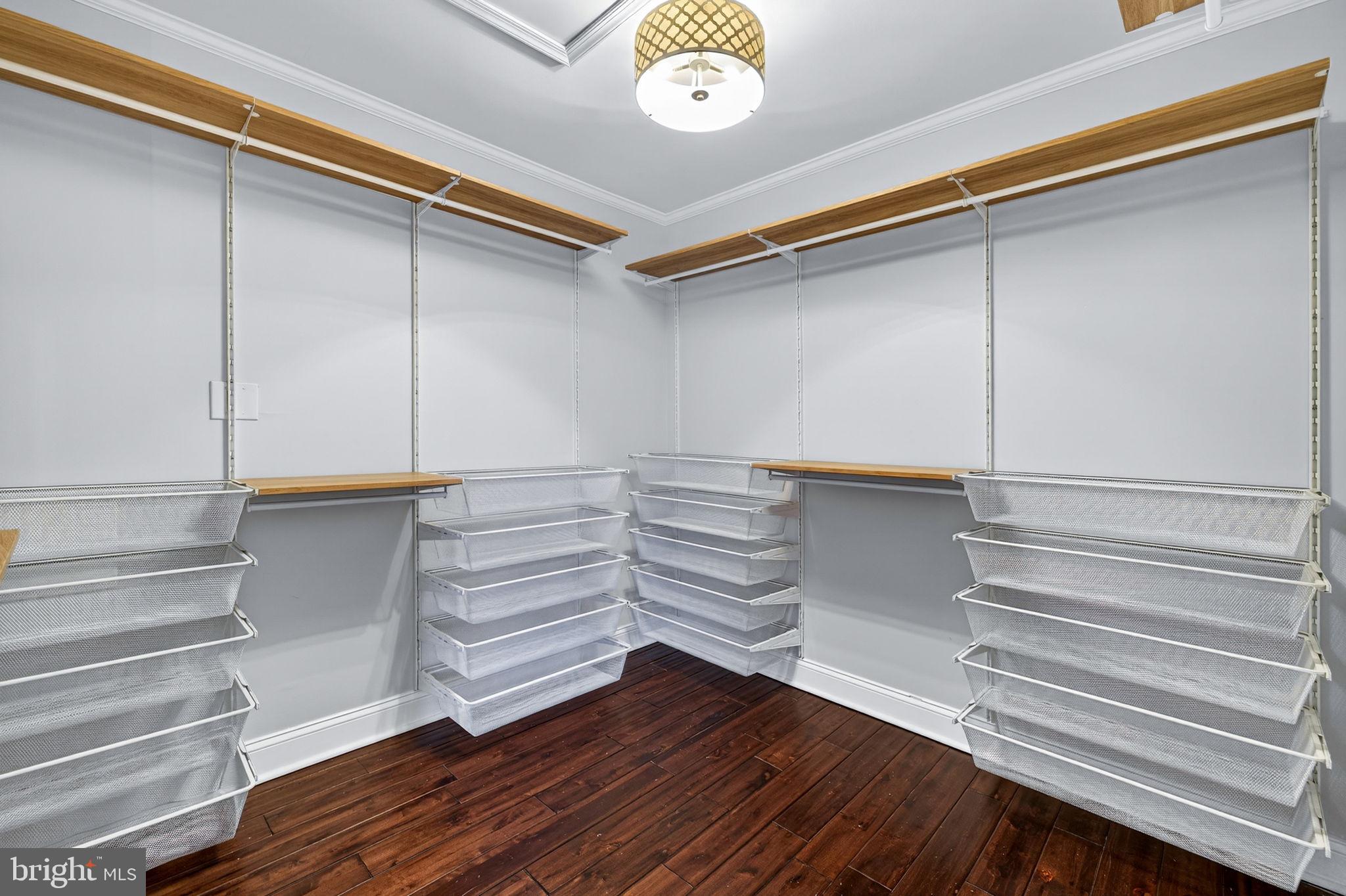 BRENTON COVE - Residential