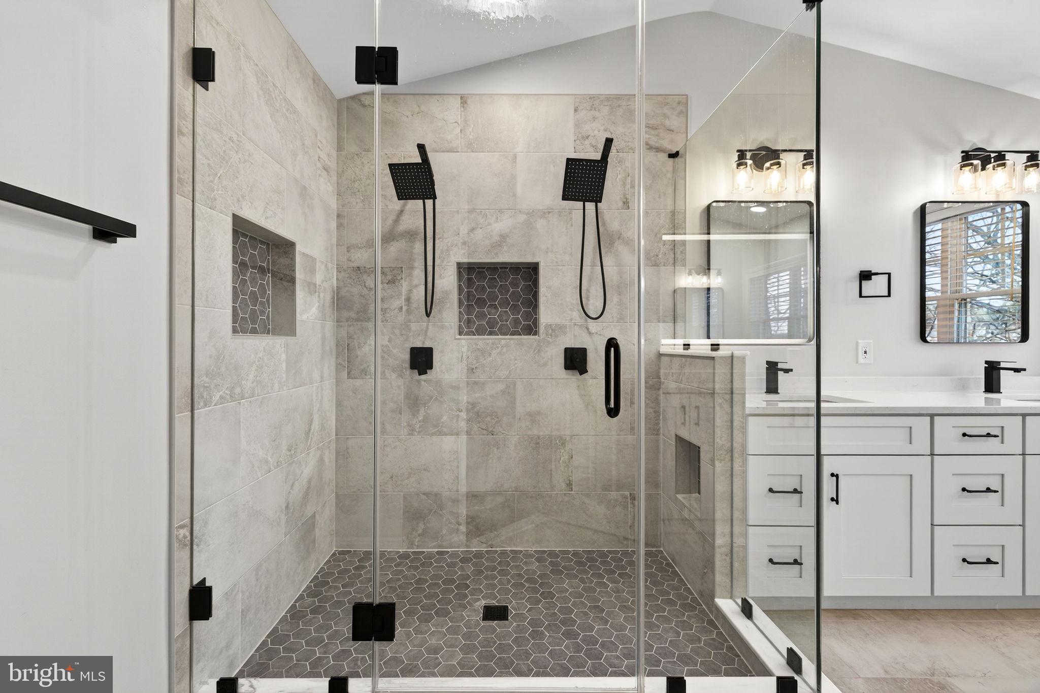 BRENTON COVE - Residential