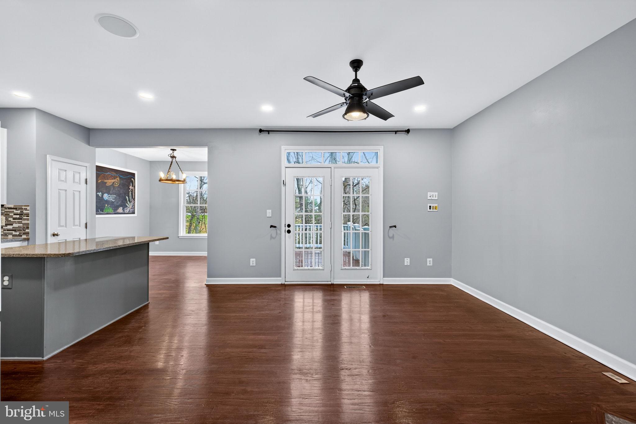 BRENTON COVE - Residential