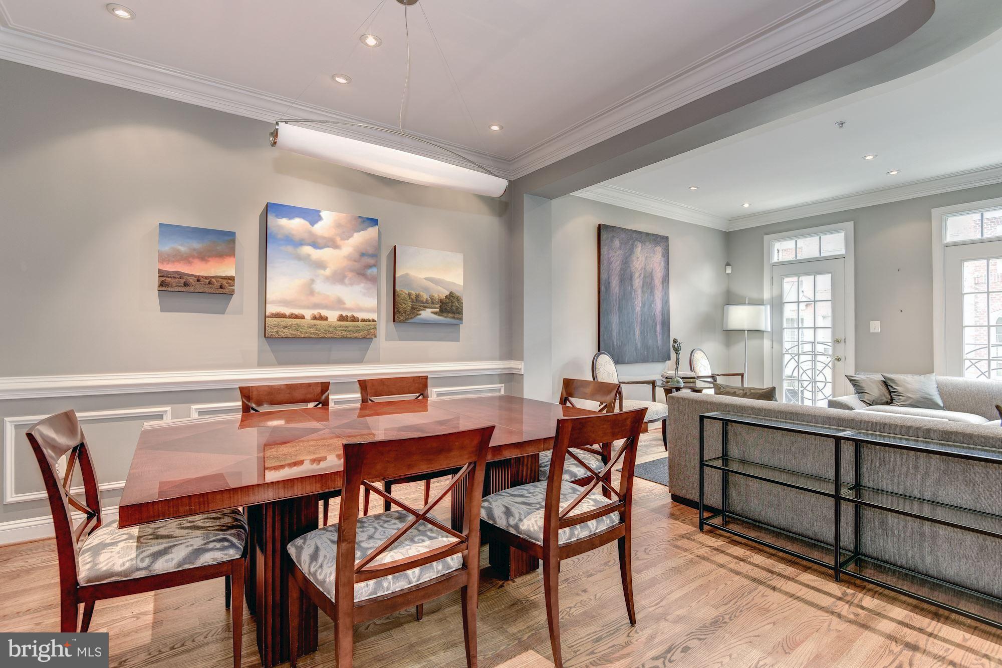 MCLEAN CREST - Residential