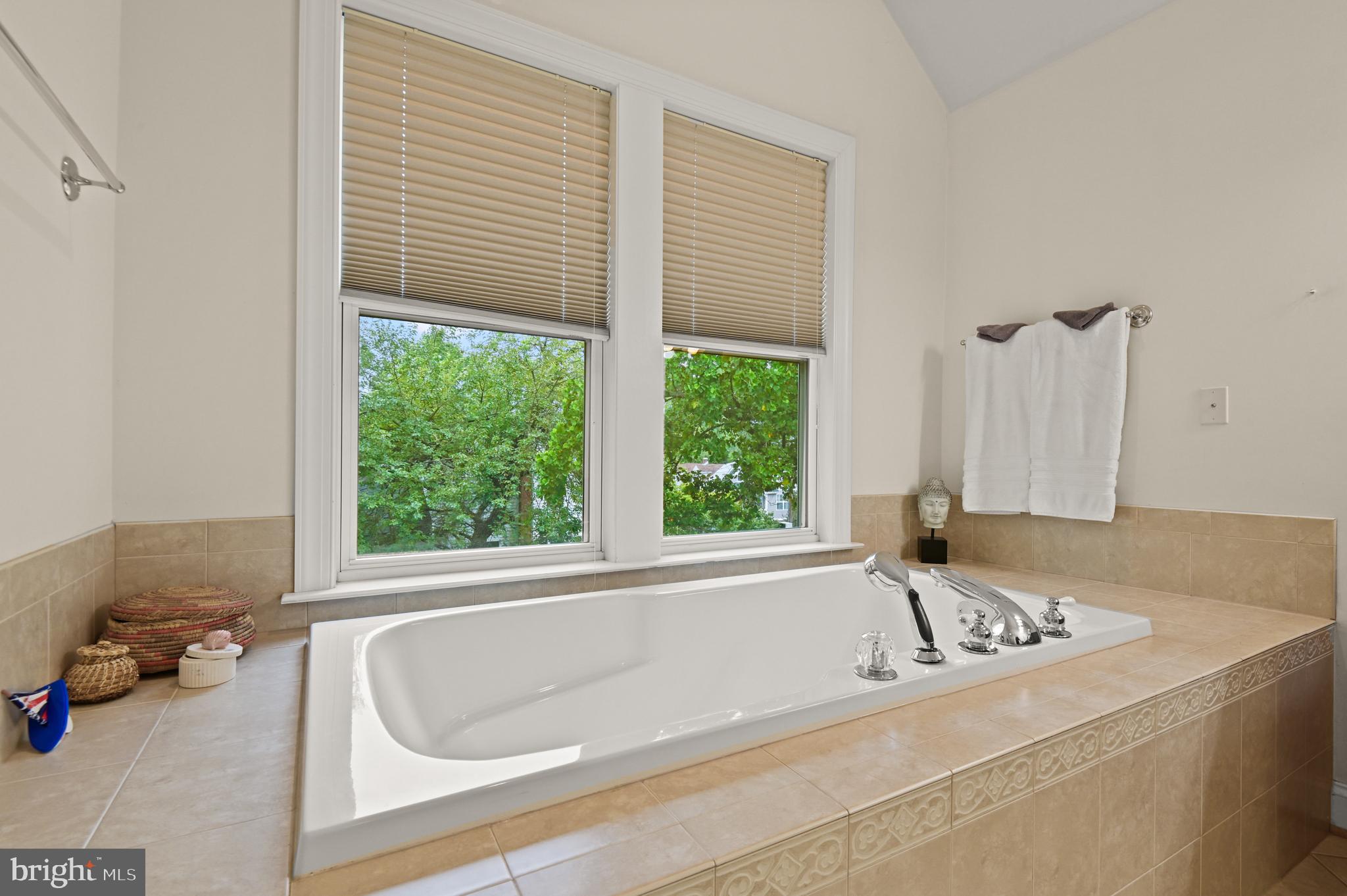 EASTPORT - Residential