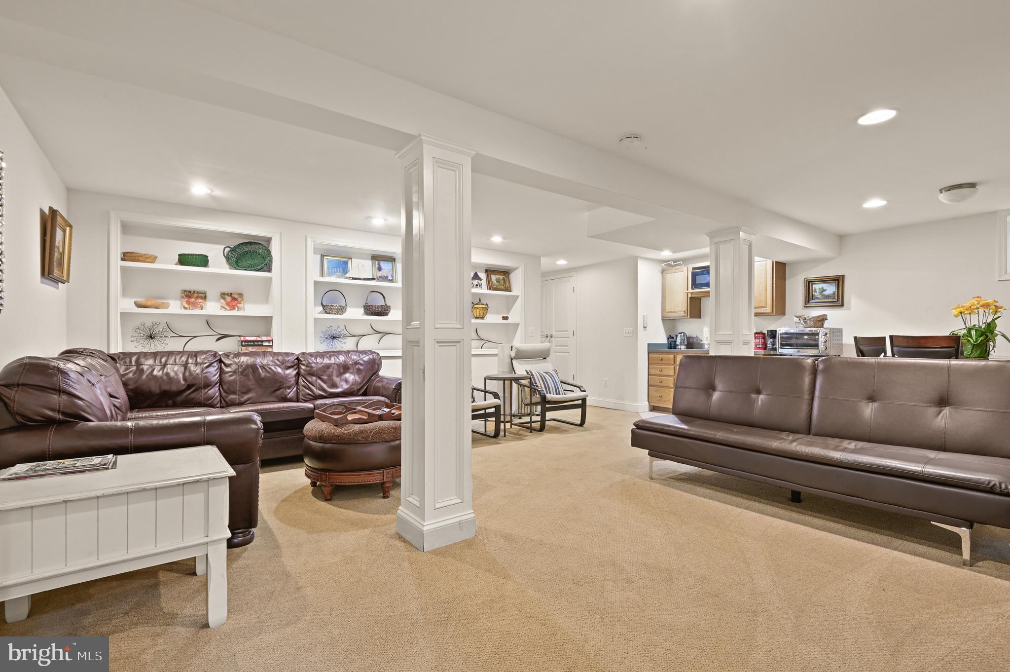 EASTPORT - Residential