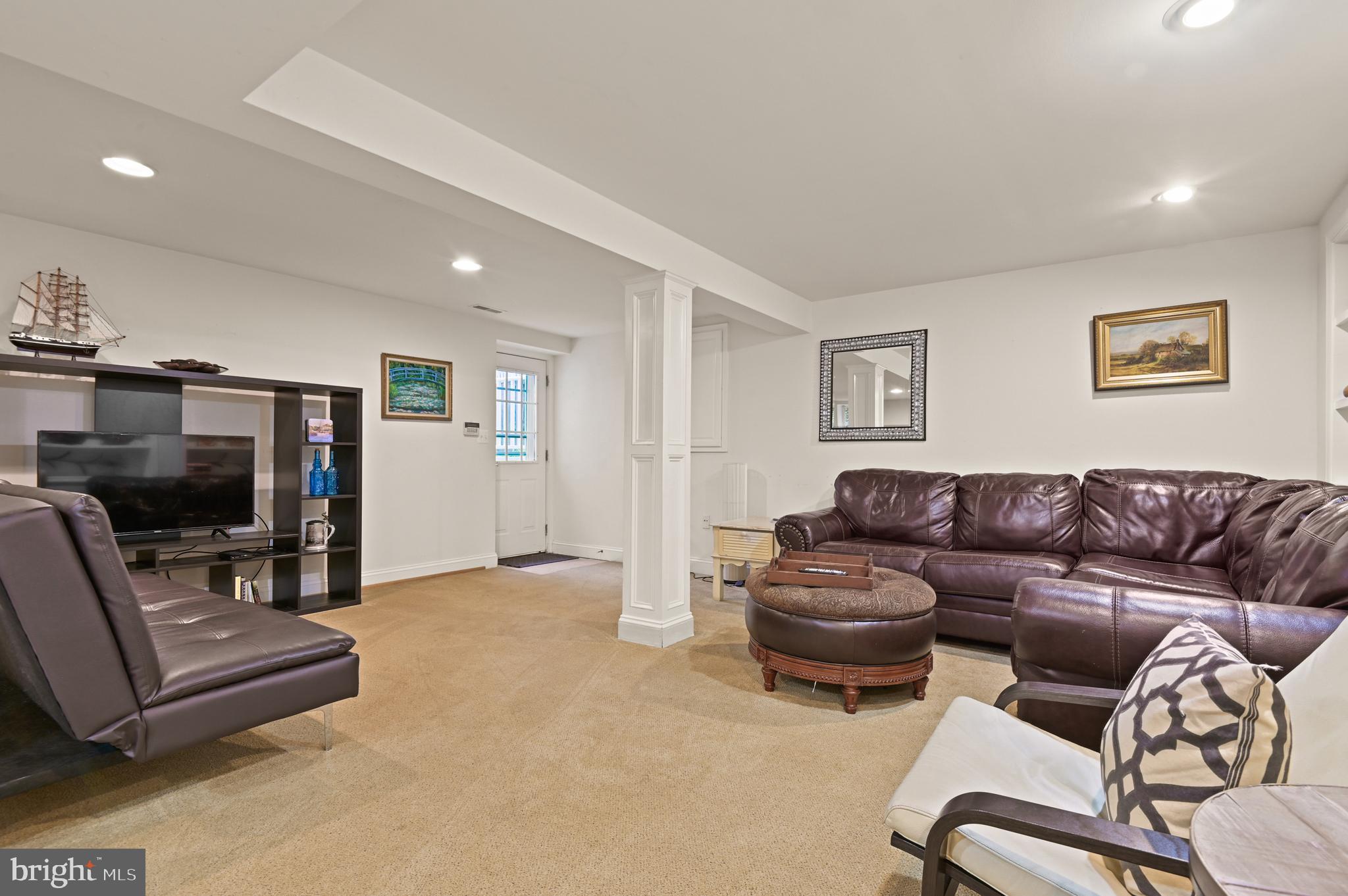 EASTPORT - Residential