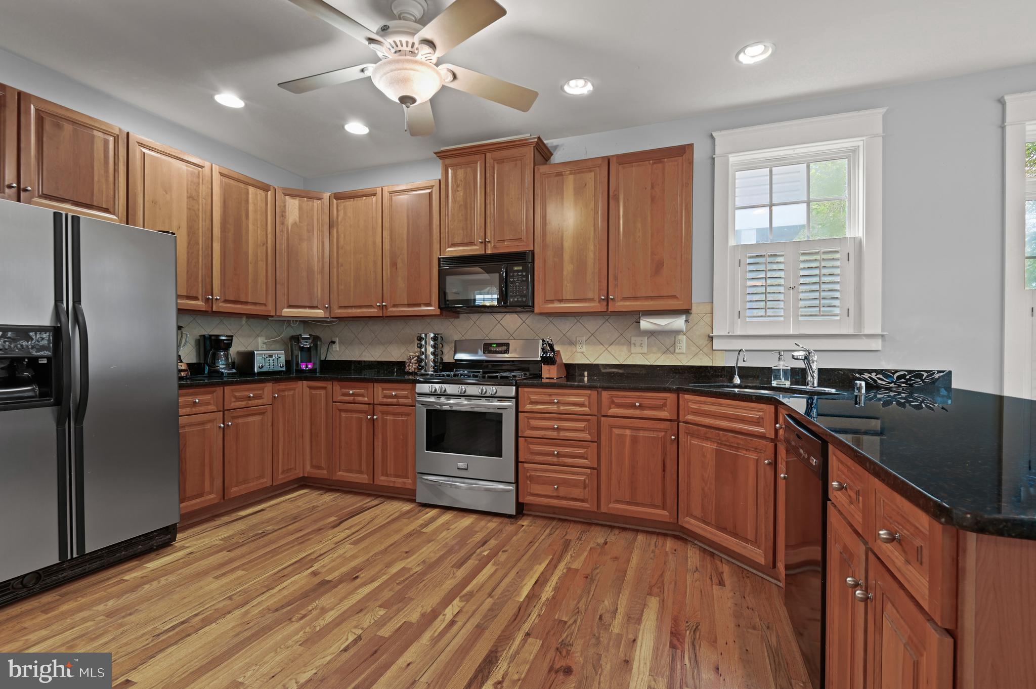 EASTPORT - Residential