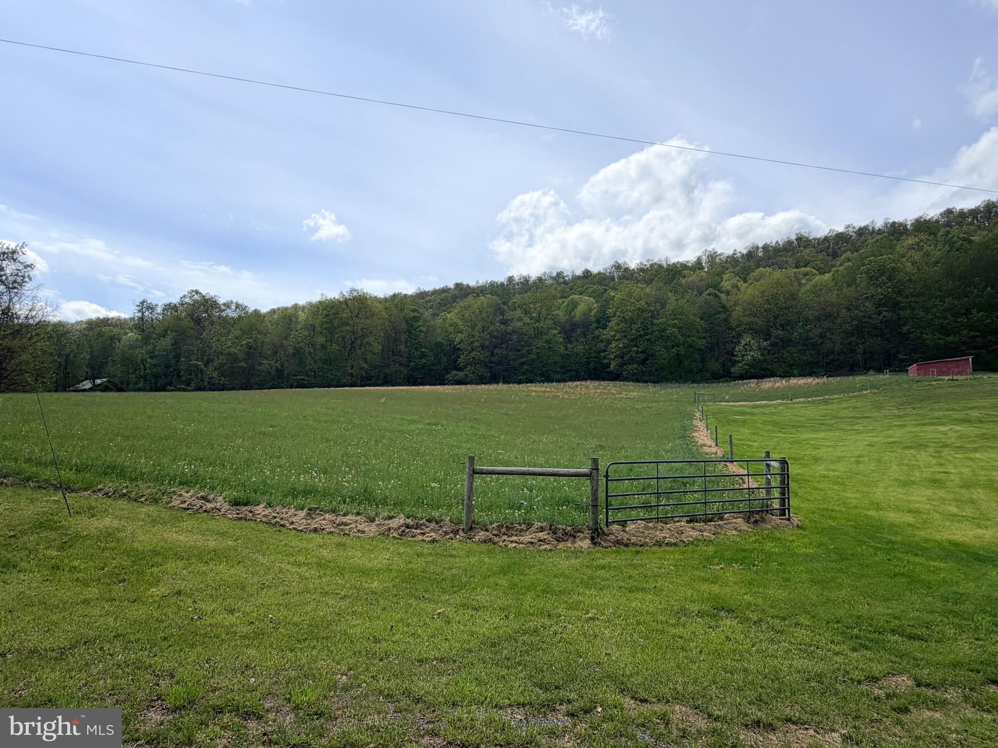 2737 BLACKS MOUNTAIN ROAD