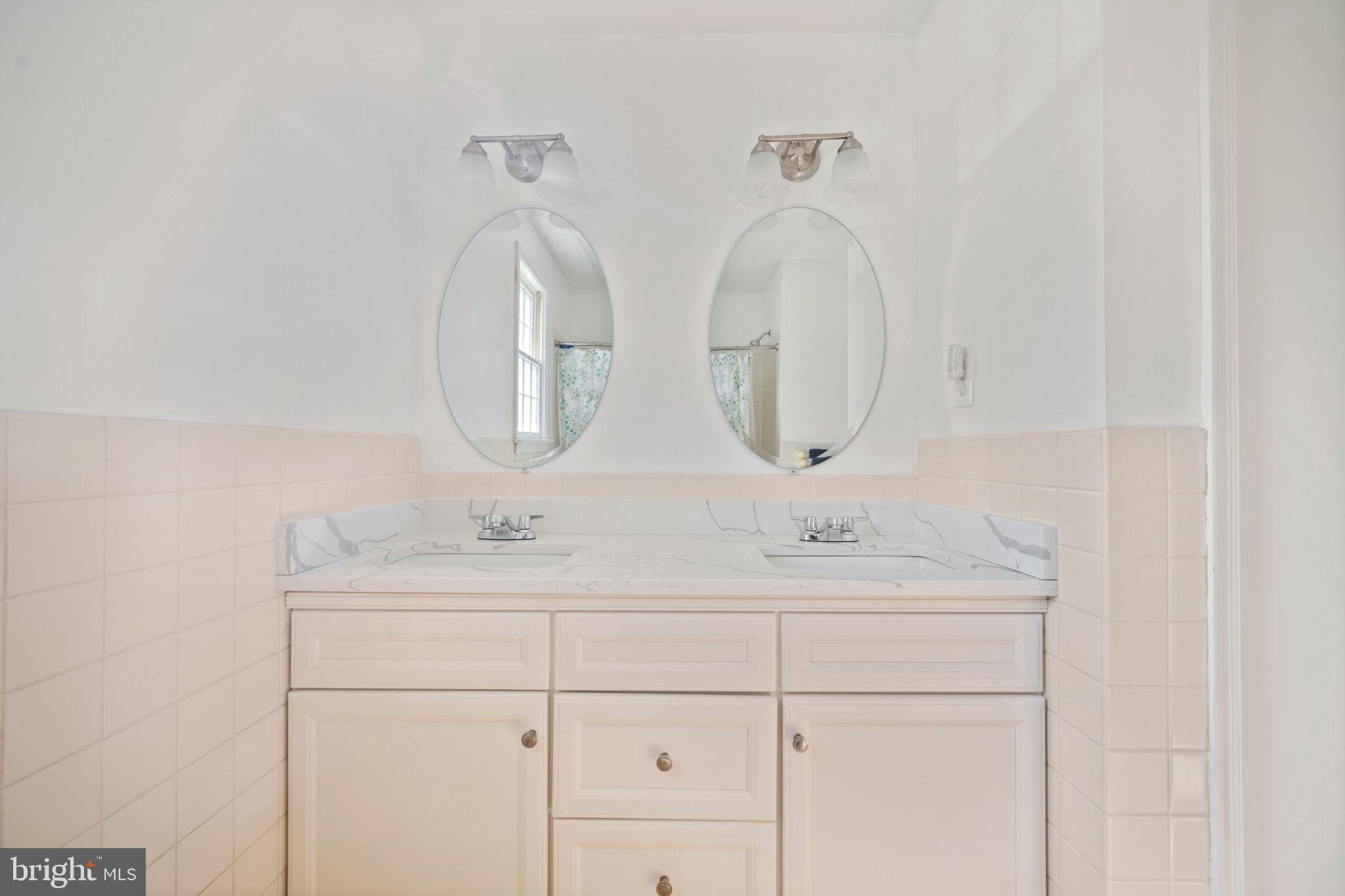 SPRINGDALE - Residential