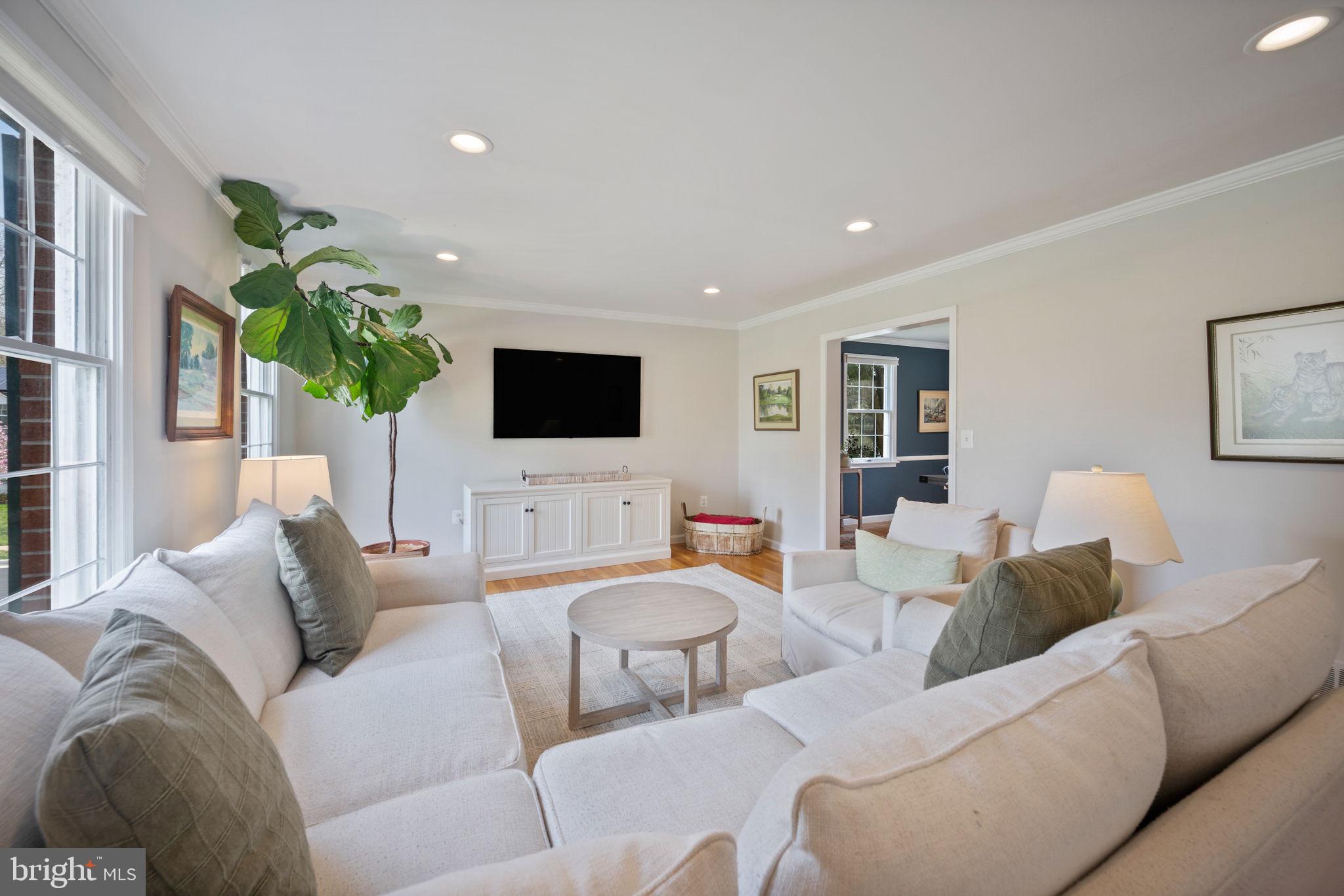 SPRINGDALE - Residential