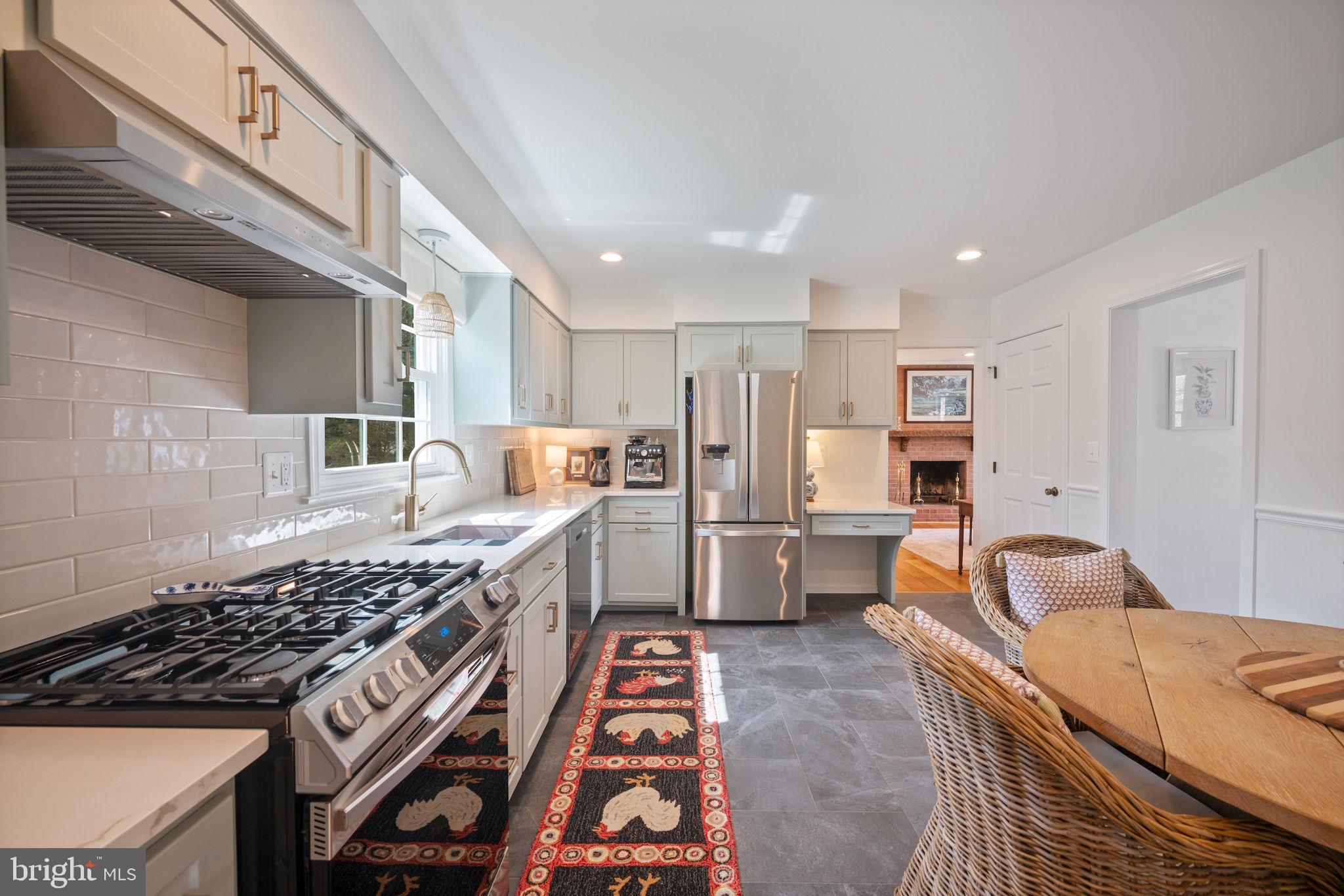 SPRINGDALE - Residential