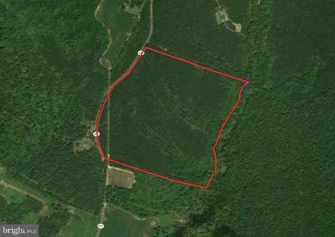 MLS: VAKQ2000208