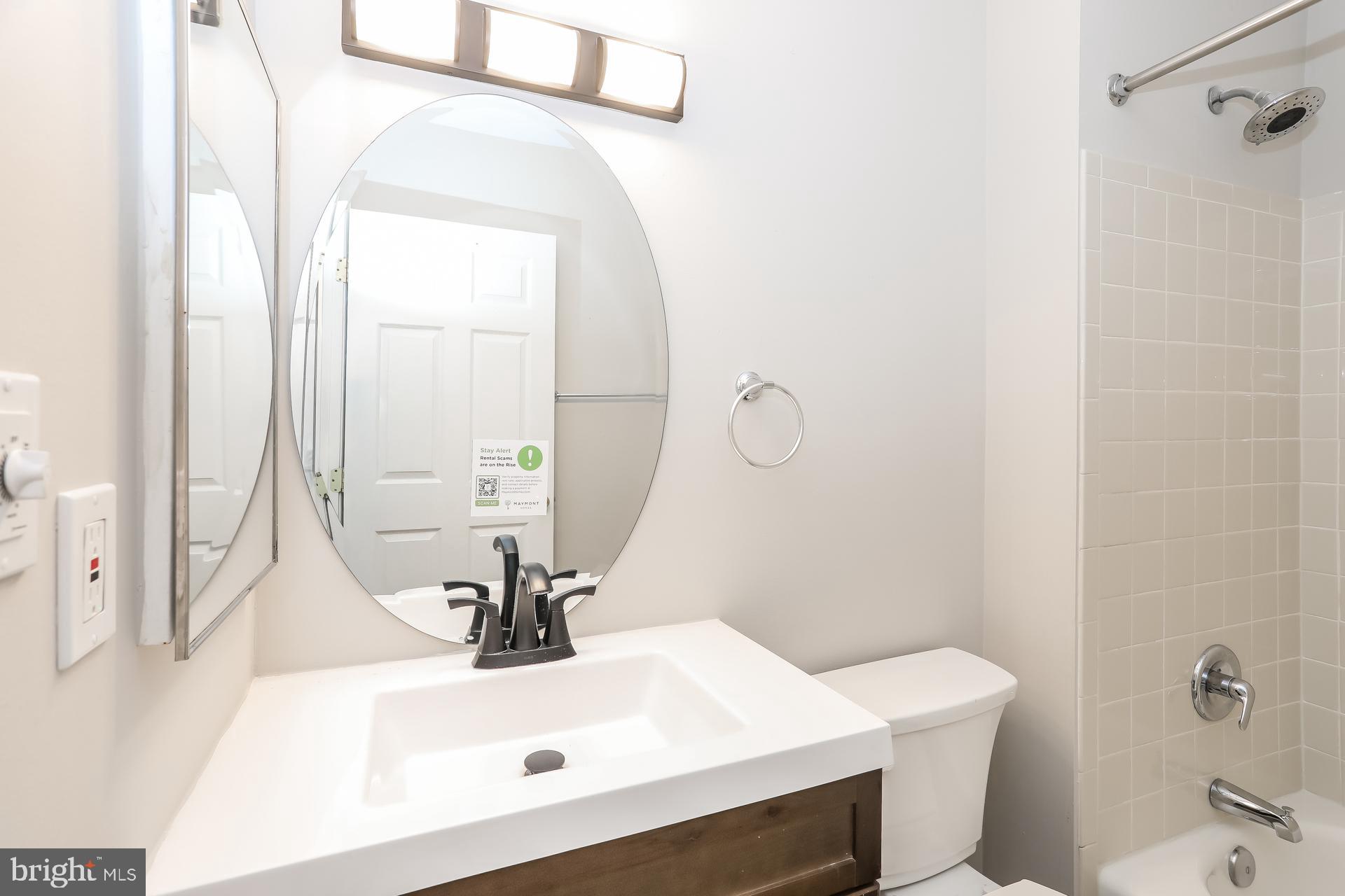 HERITAGE CROSSING - Residential