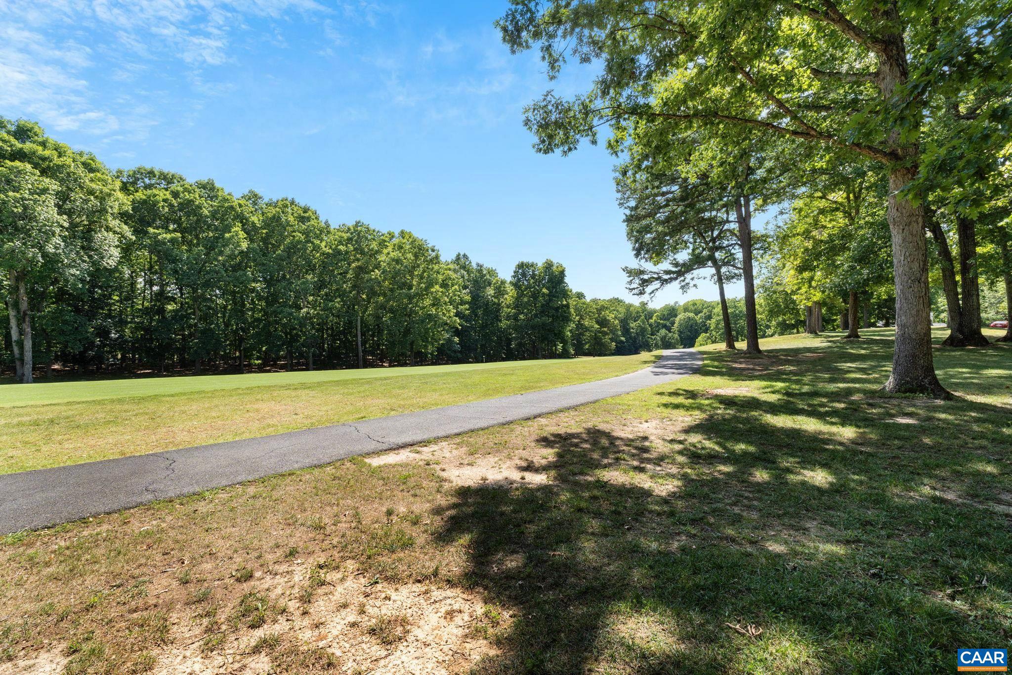 LAKE MONTICELLO - Residential