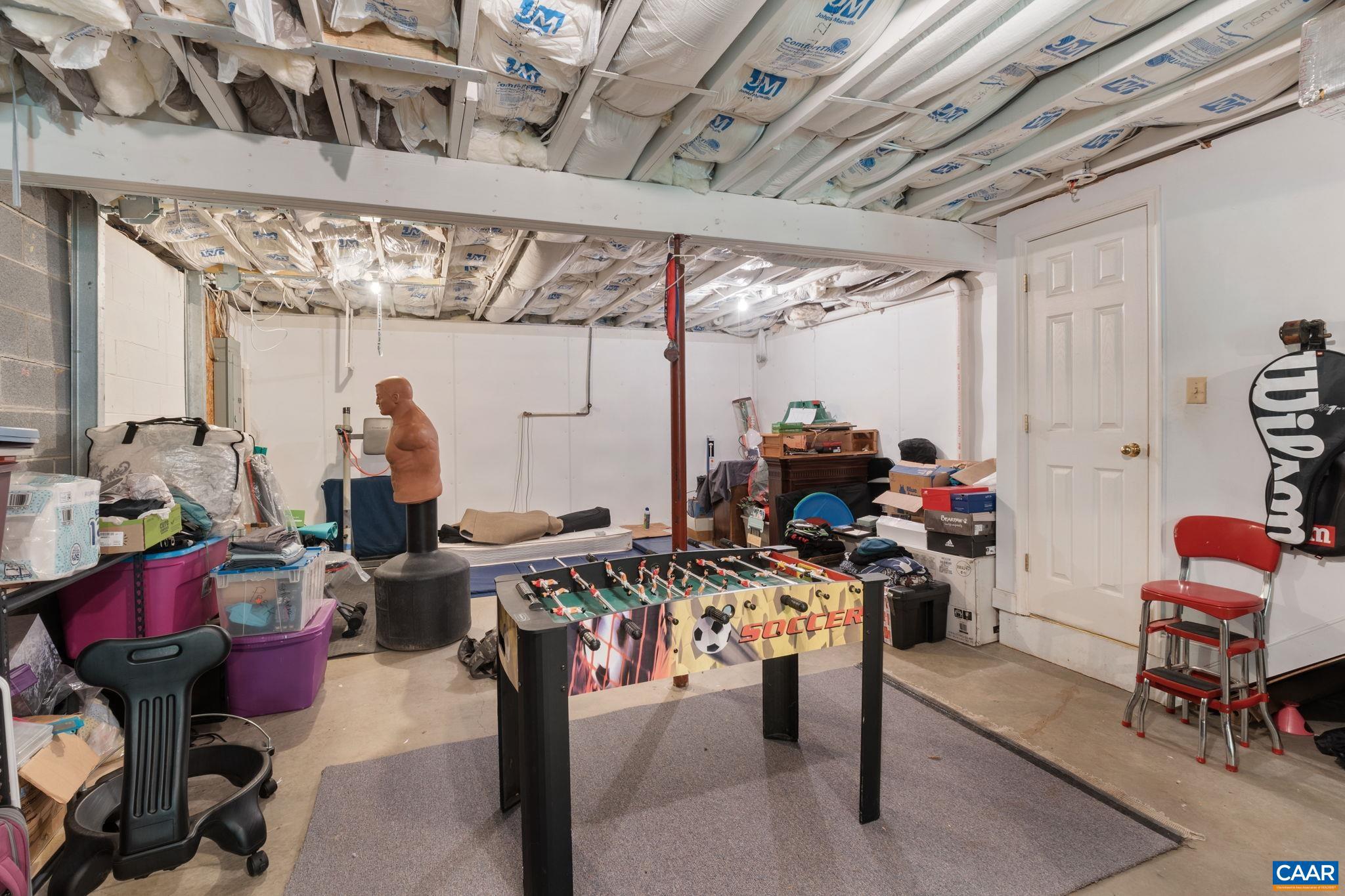 LAKE MONTICELLO - Residential