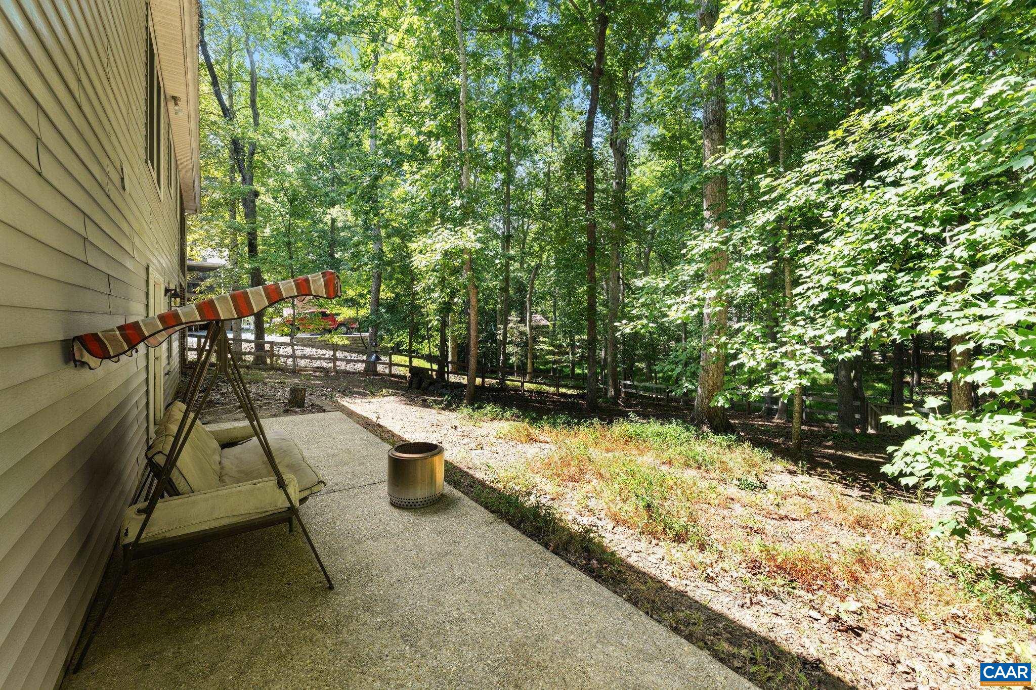 LAKE MONTICELLO - Residential