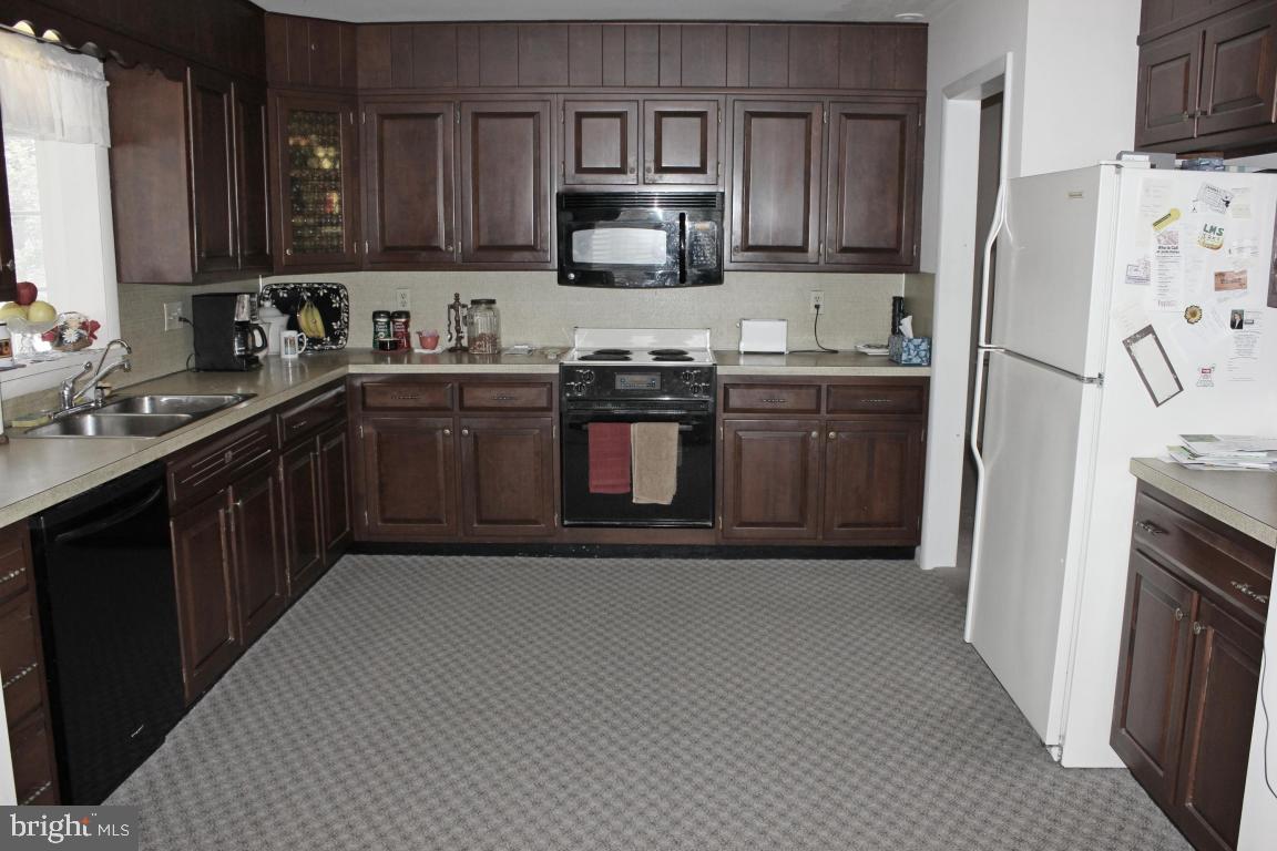 DONEGAL HEIGHTS - Residential