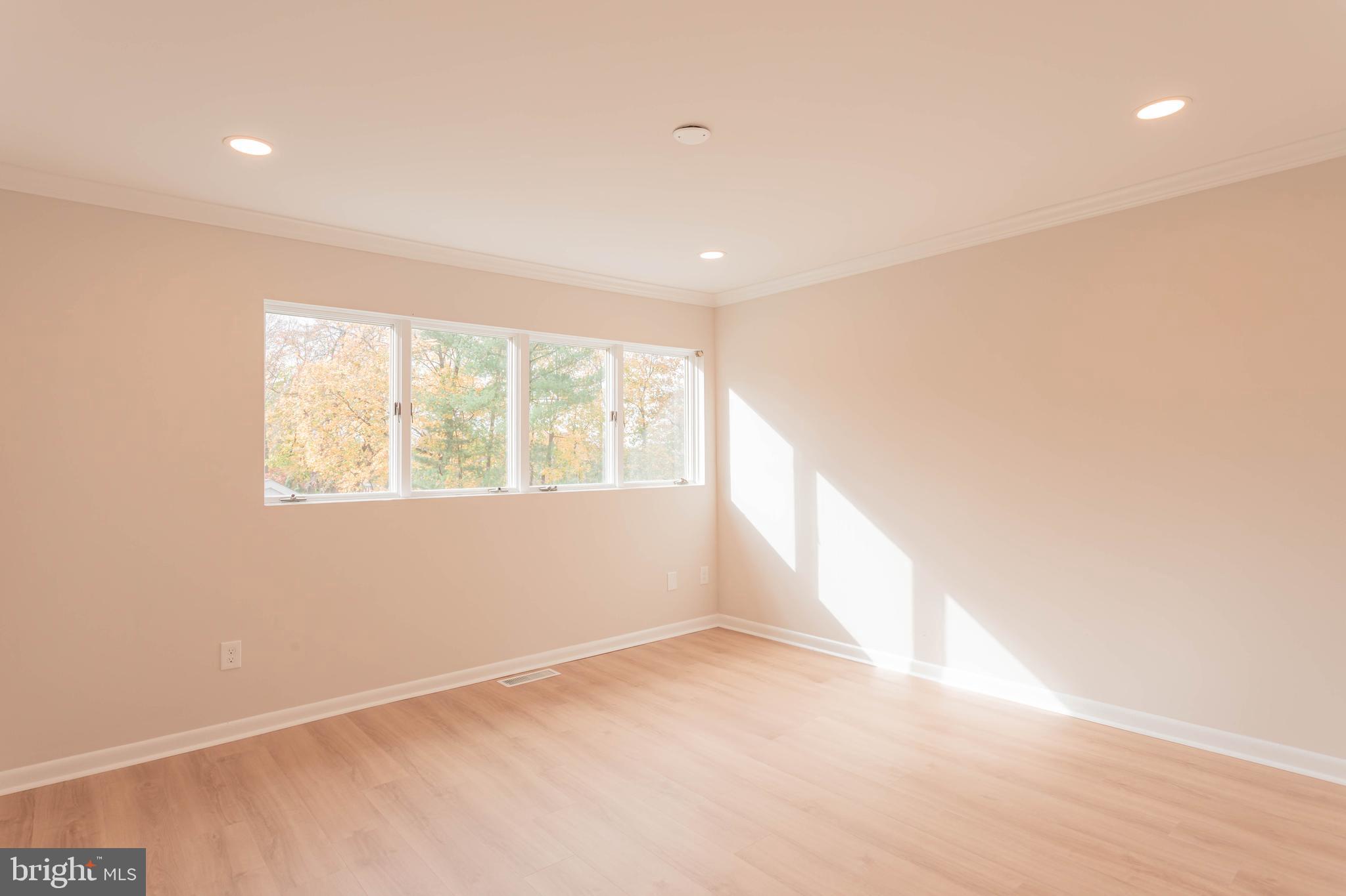 CHESAPEAKE STONE MANOR - Residential Lease