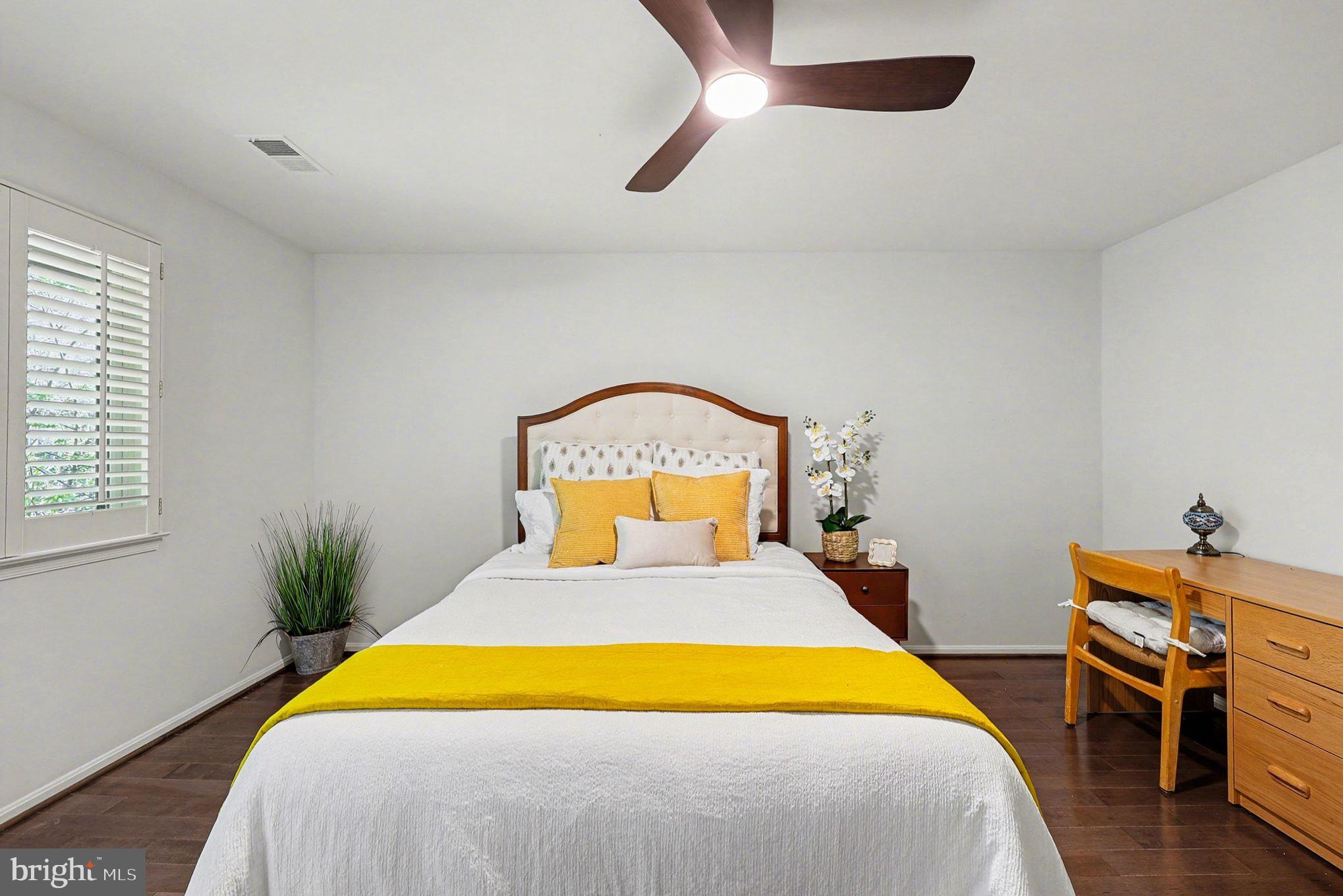 HILLCREST CLUSTER - Residential