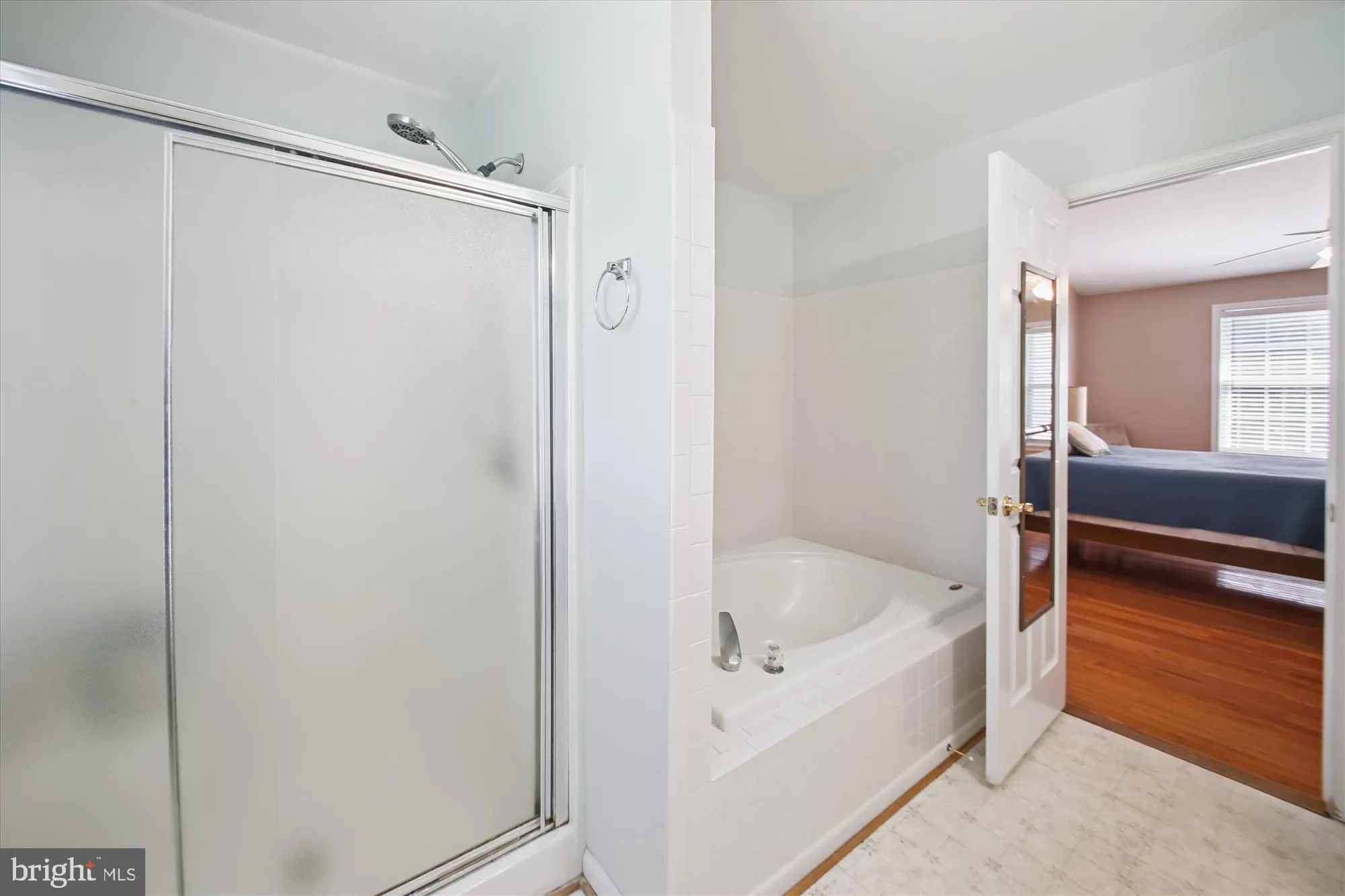 Annapolis, Maryland 21409, United States, 3 Bedrooms Bedrooms, ,3 BathroomsBathrooms,Residential,Contingent,182241