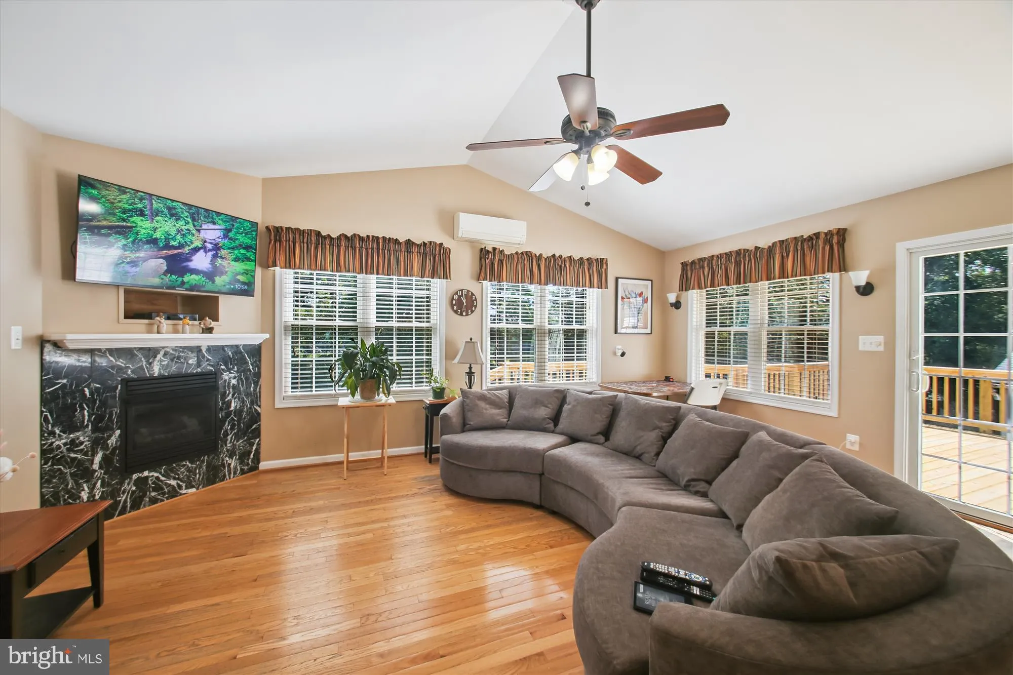 Annapolis, Maryland 21409, United States, 3 Bedrooms Bedrooms, ,3 BathroomsBathrooms,Residential,Contingent,182241