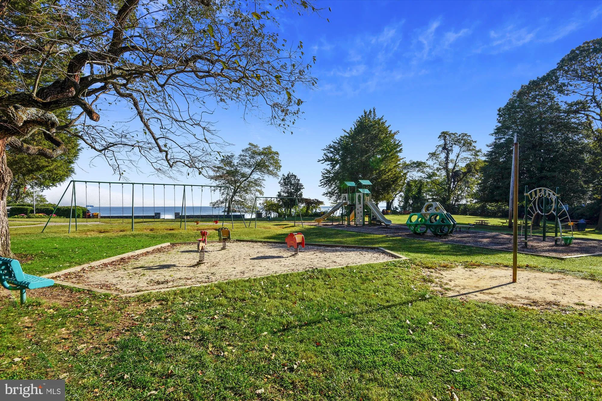 Annapolis, Maryland 21409, United States, 3 Bedrooms Bedrooms, ,3 BathroomsBathrooms,Residential,Contingent,182241