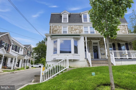 Townhouse For Rent - 1053 Easton Road #A<br/> Montgomery County, ABINGTON, PA 19001