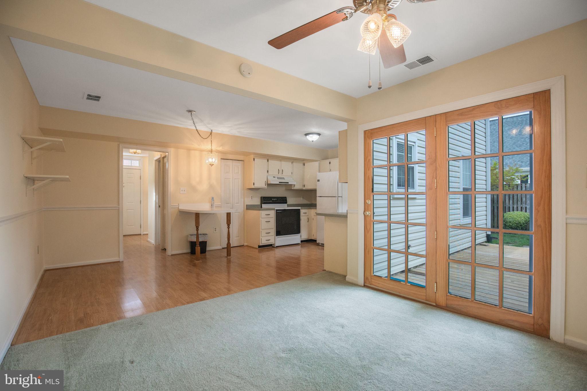 CROFTON VILLAGE - Residential