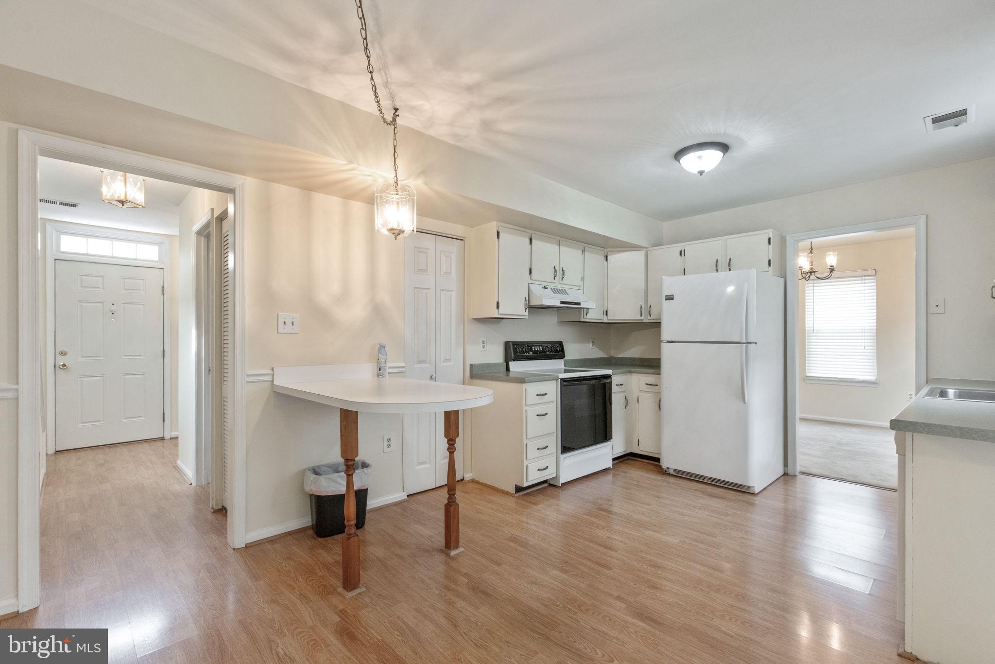 CROFTON VILLAGE - Residential