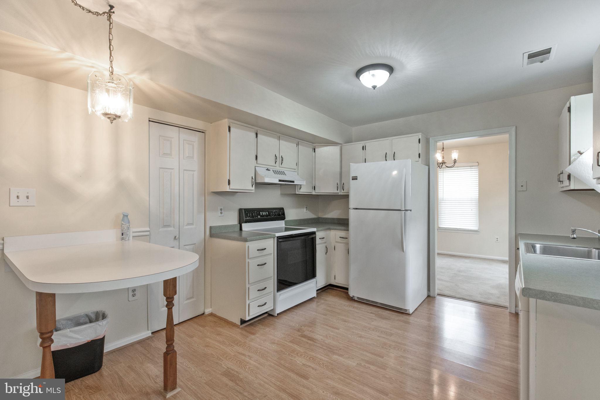 CROFTON VILLAGE - Residential