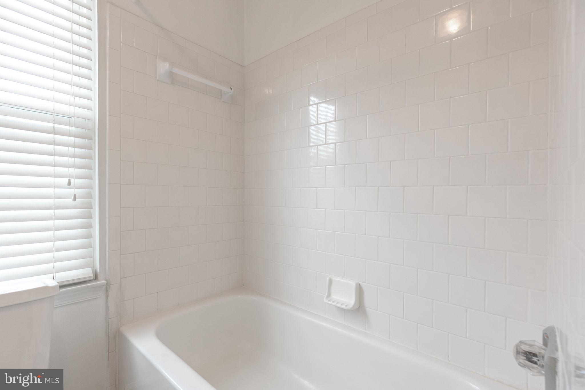 CROFTON VILLAGE - Residential