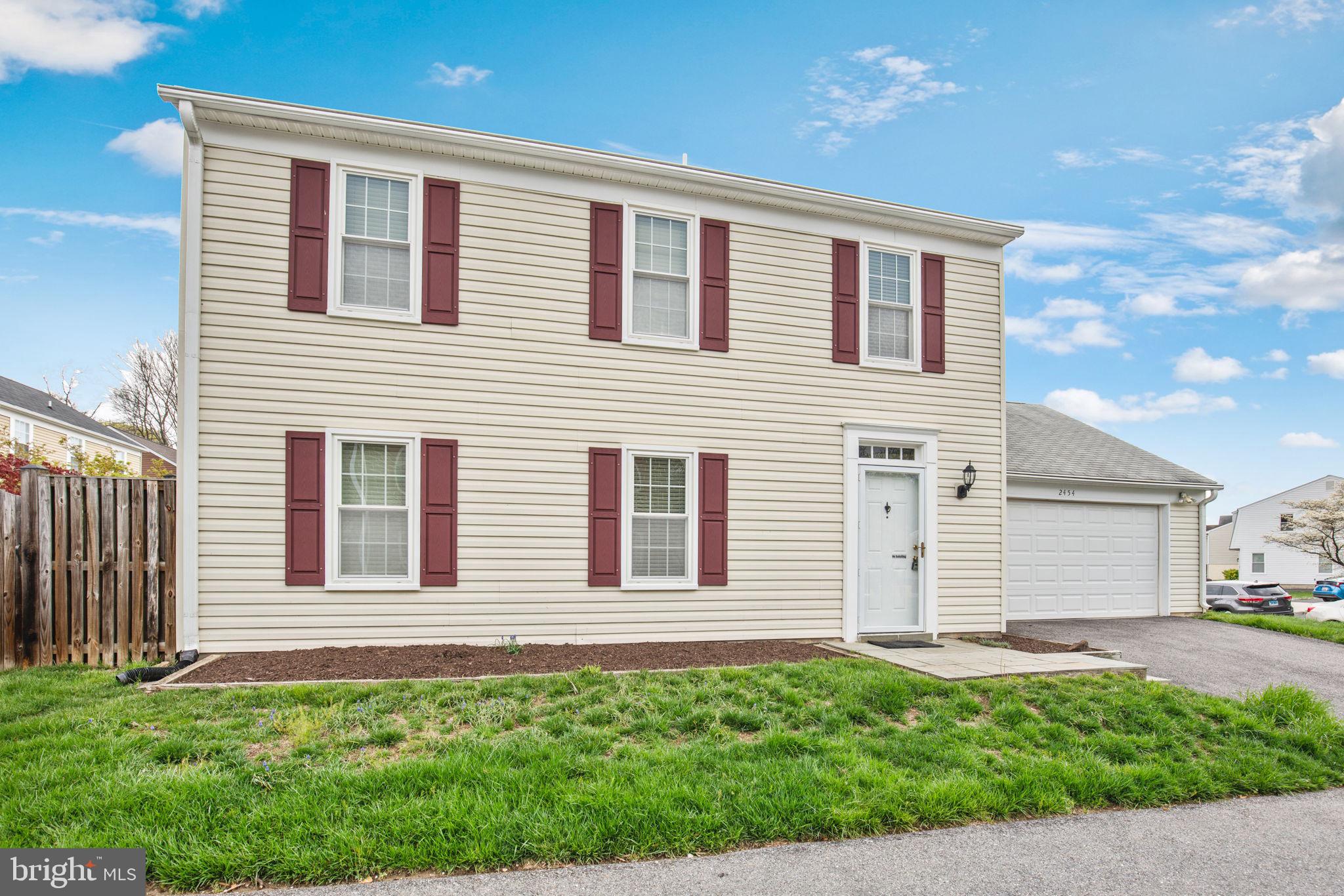 2454 YARMOUTH LANE