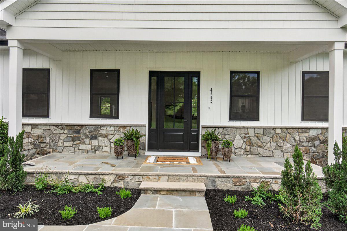 4602 URBANA PIKE