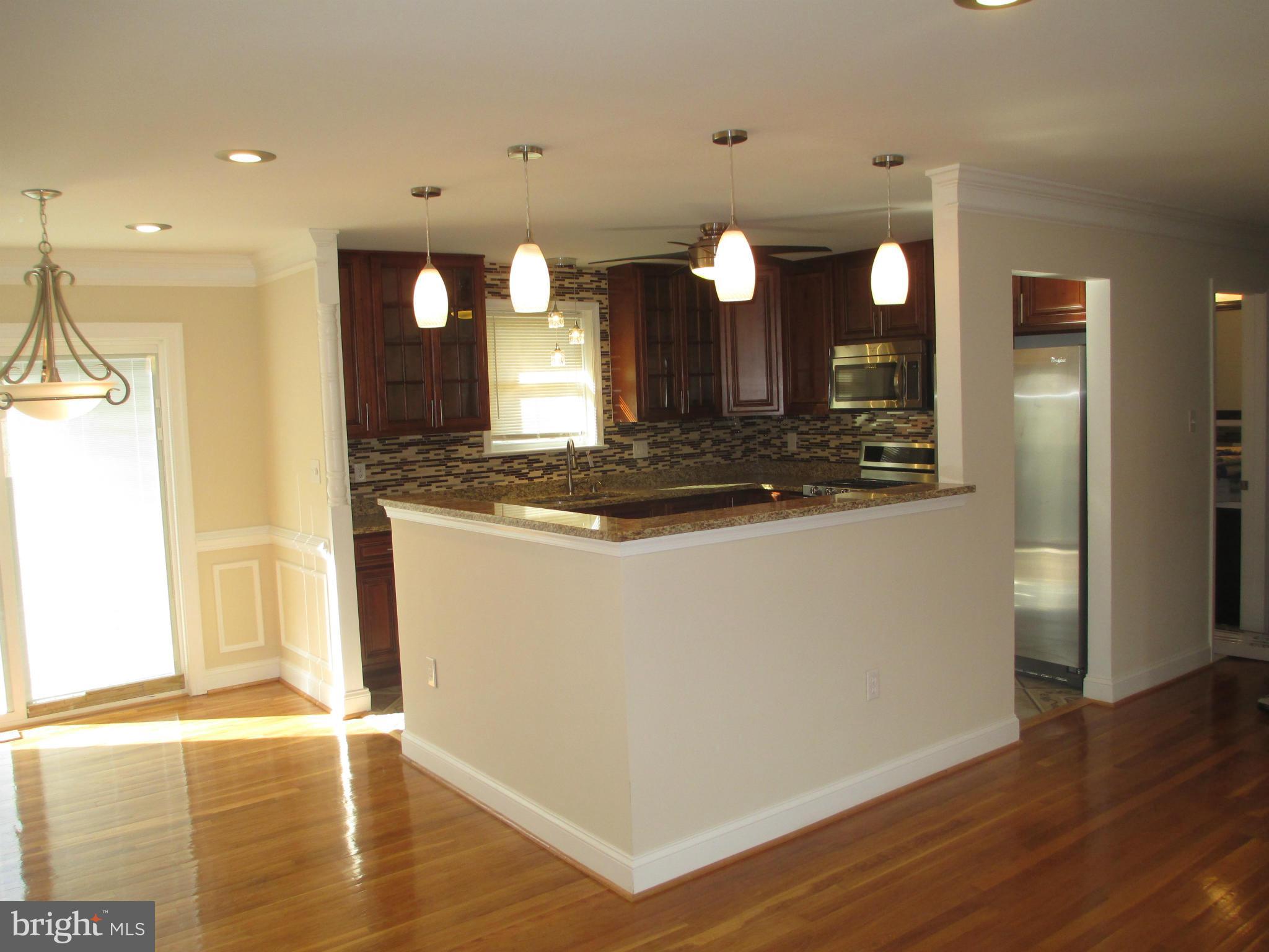 SURRATTS GARDENS - Residential