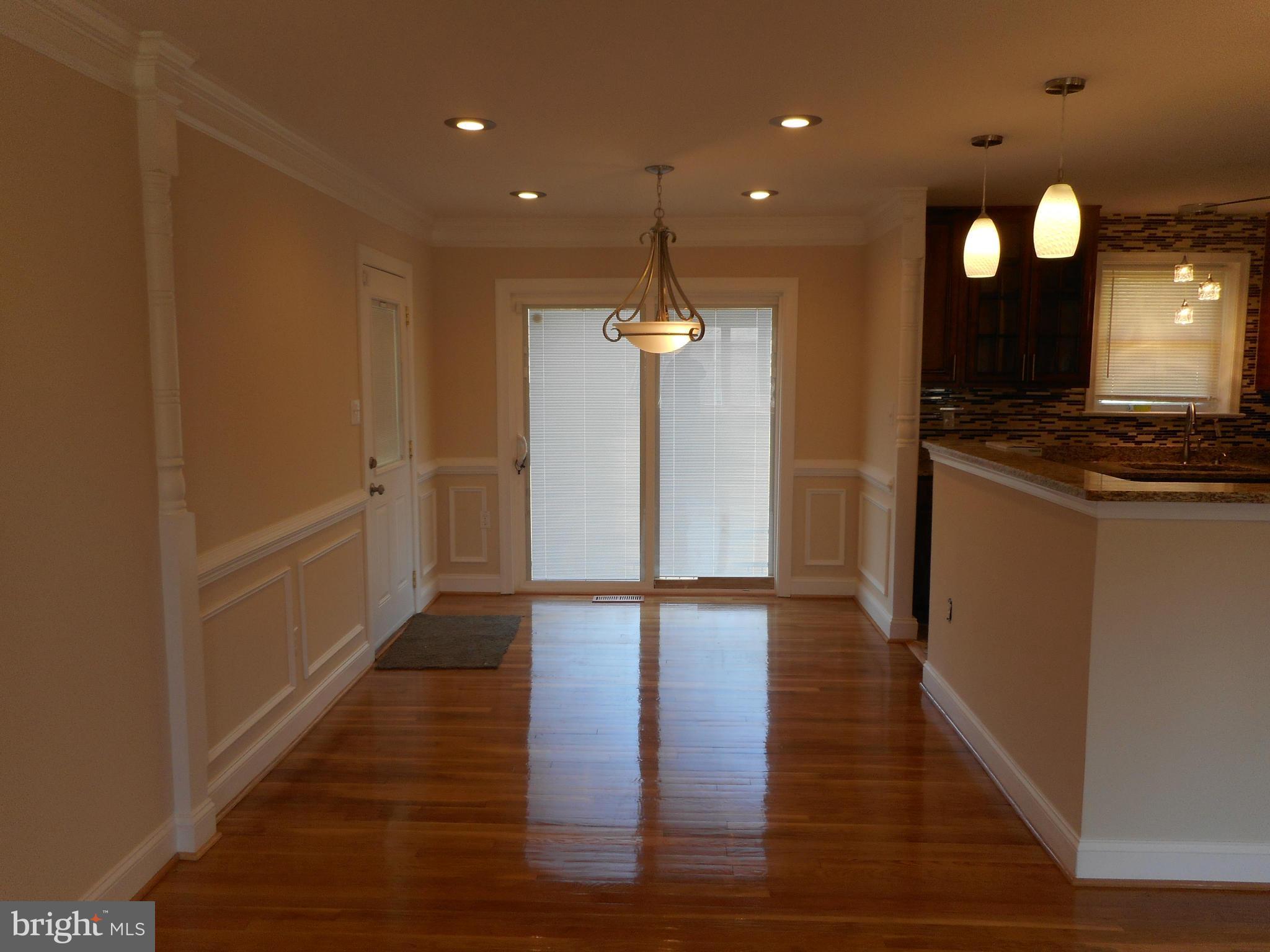 SURRATTS GARDENS - Residential