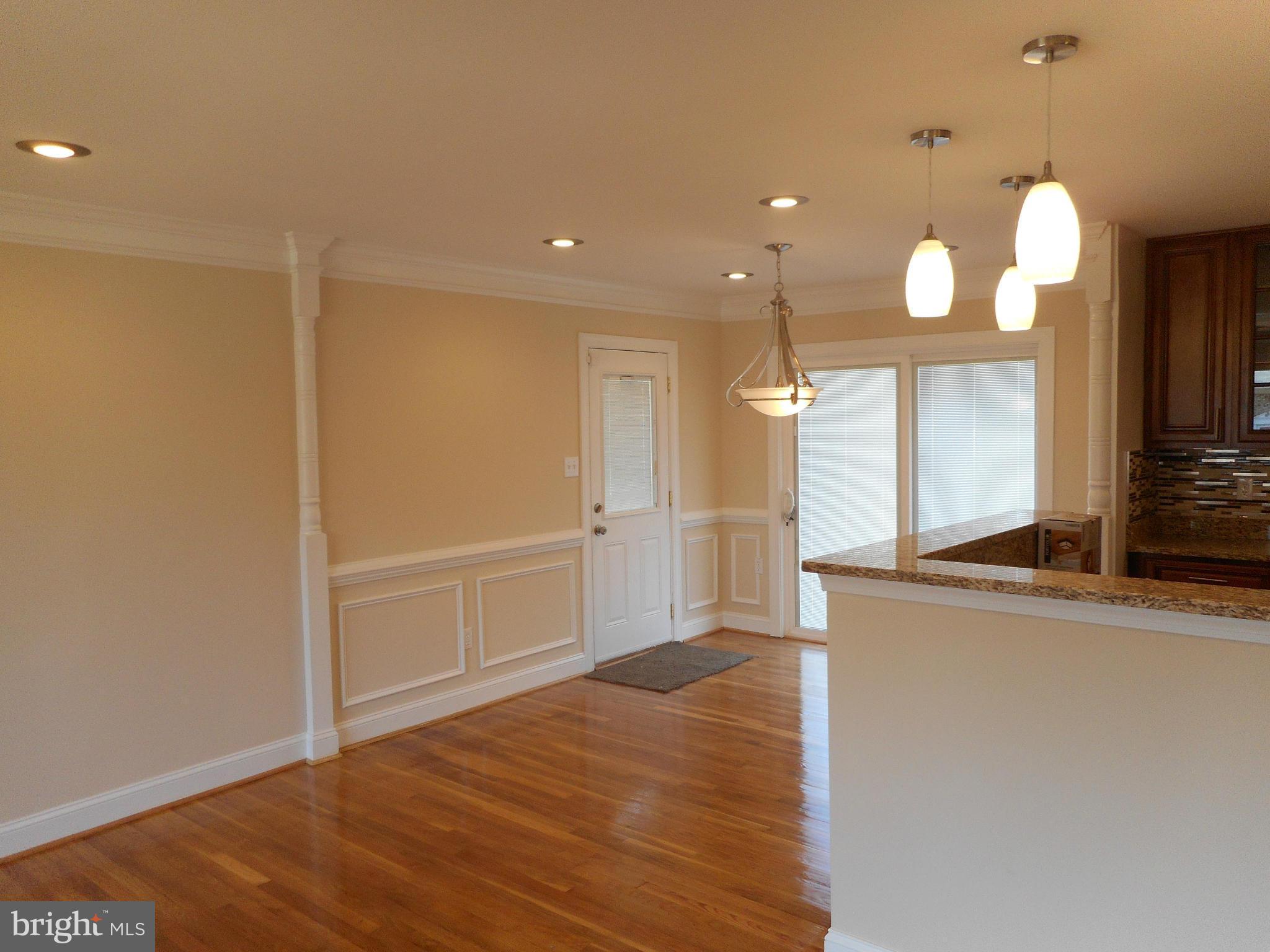 SURRATTS GARDENS - Residential