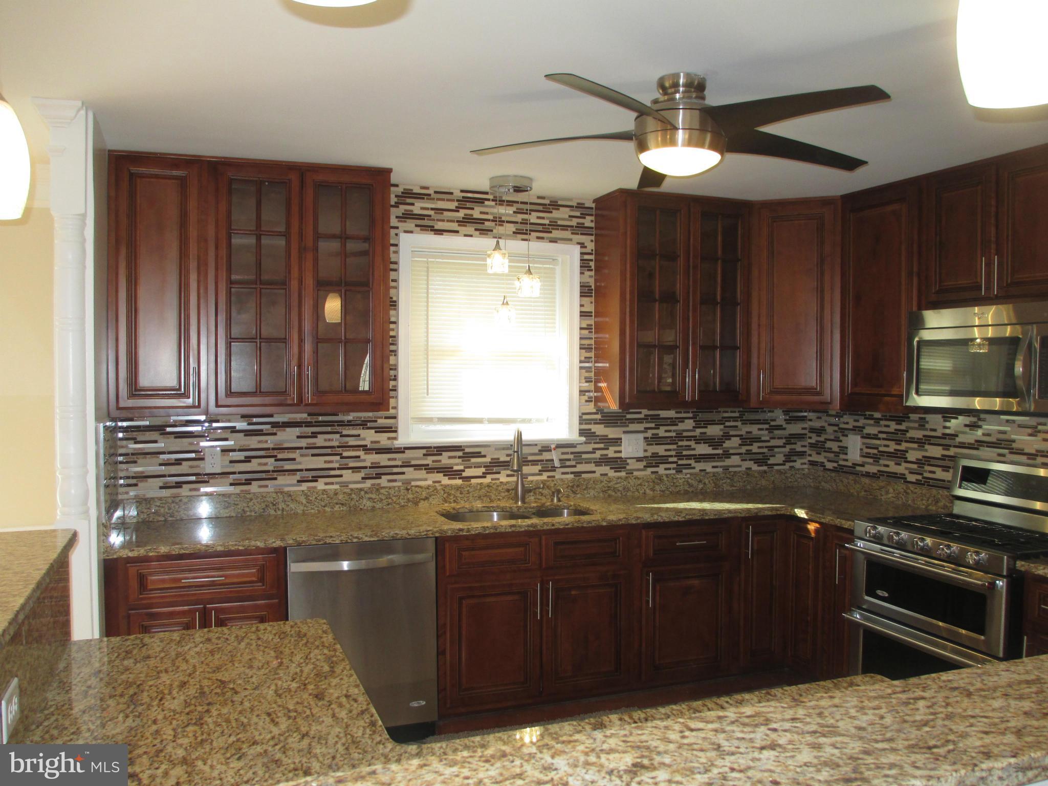 SURRATTS GARDENS - Residential