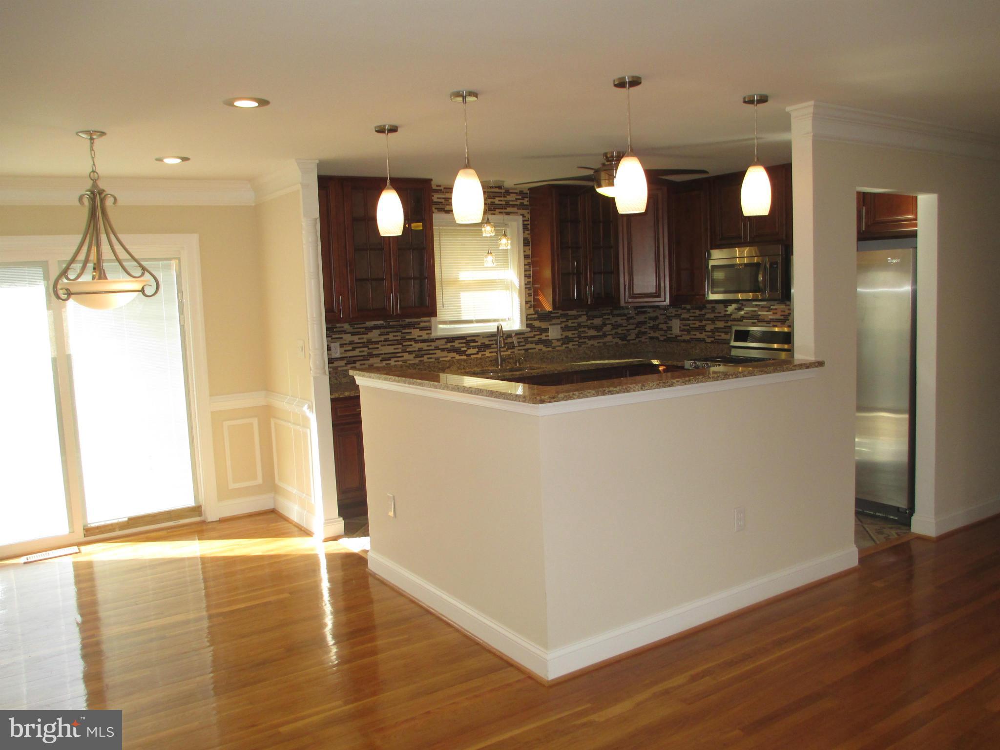 SURRATTS GARDENS - Residential